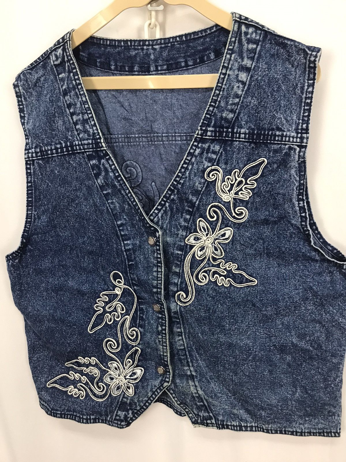 Other Embroidered denim vest snap button Size US M / EU 48-50 / 2 - 3 Thumbnail