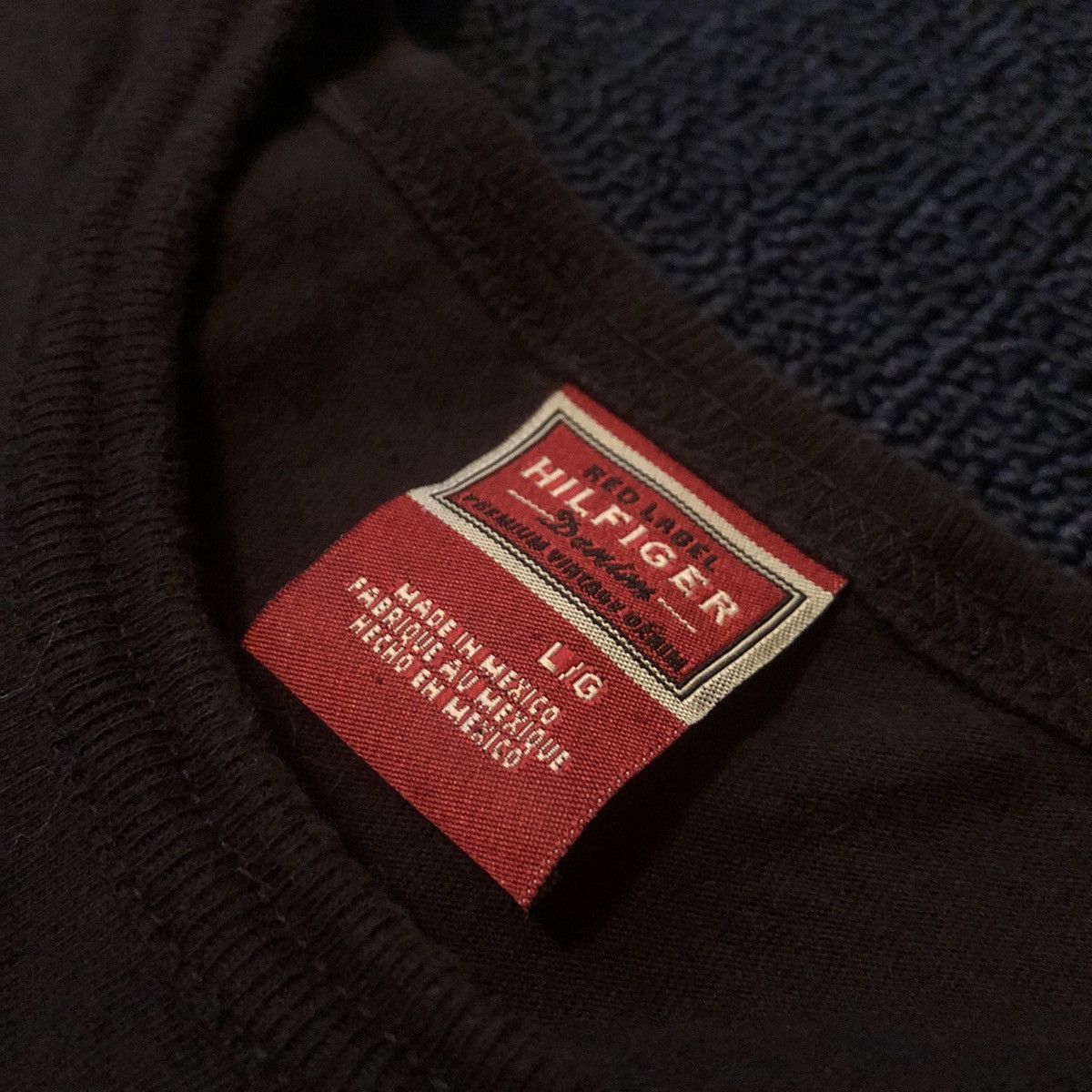 Tommy Hilfiger Vintage 00s Tommy Hilfiger Red Label American Eagle Logo Tee Size US L / EU 52-54 / 3 - 6 Thumbnail
