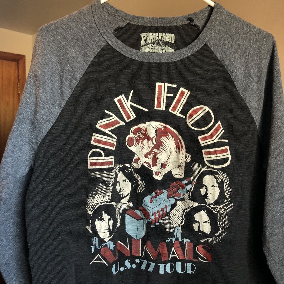 Lucky Brand Vintage Pink Floyd Animals Tour 77 Raglan Longsleeve Thermal Size US M / EU 48-50 / 2 - 1 Thumbnail
