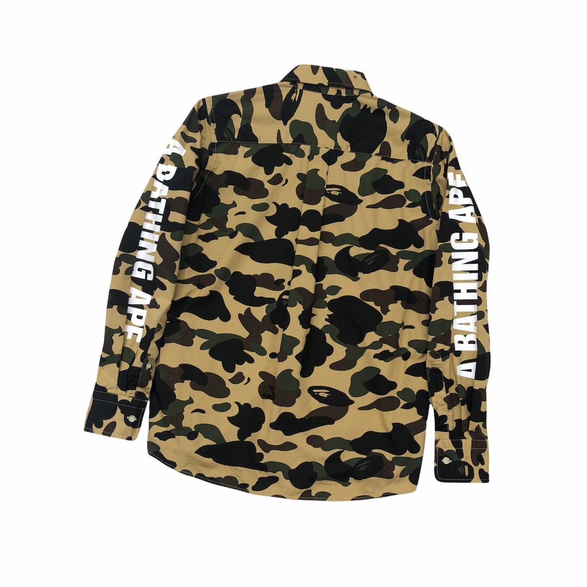 Bape 1st Camo BD Shirt Size US M / EU 48-50 / 2 - 7 Thumbnail