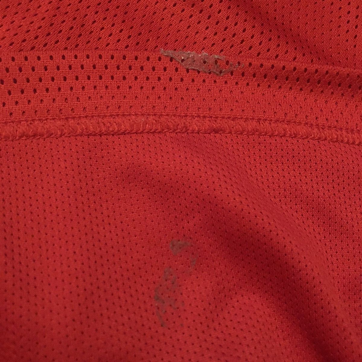 Nike Vintage Nike Center Swoosh Basketball Short Sleeve Jersey Size US XL / EU 56 / 4 - 10 Thumbnail