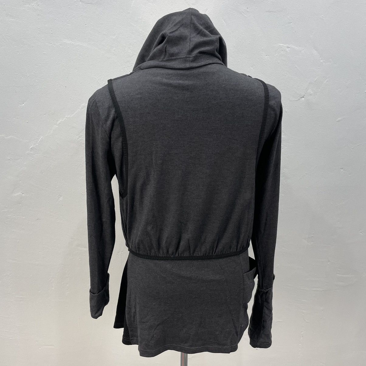 Designer × Japanese Brand Rare Japanese Designer Bondage Hoodie Sweatshirt Size US M / EU 48-50 / 2 - 18 Thumbnail
