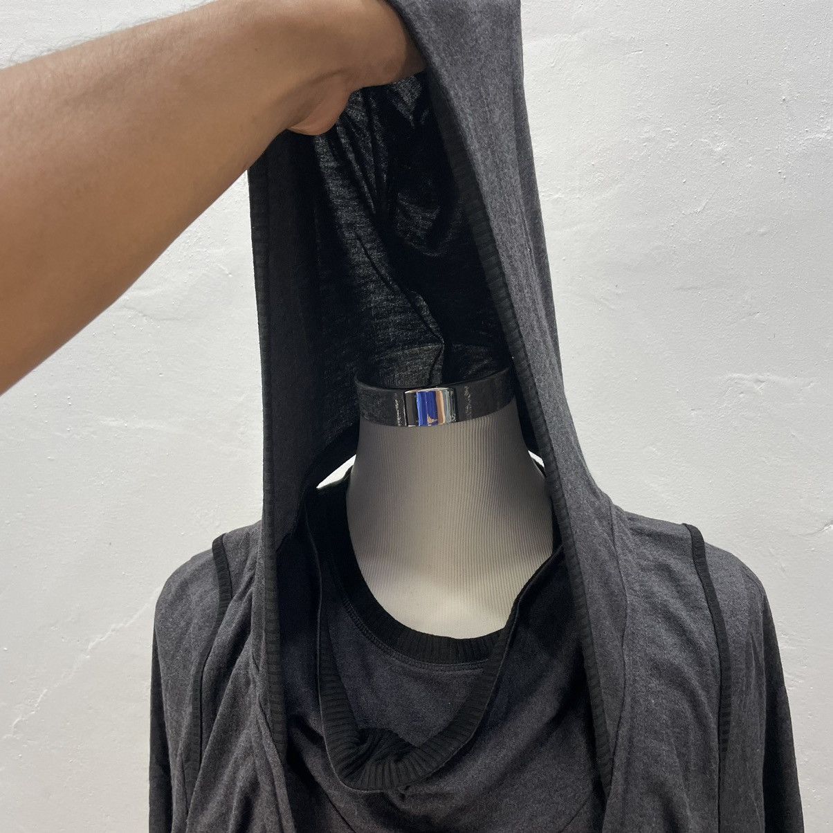 Designer × Japanese Brand Rare Japanese Designer Bondage Hoodie Sweatshirt Size US M / EU 48-50 / 2 - 19 Thumbnail
