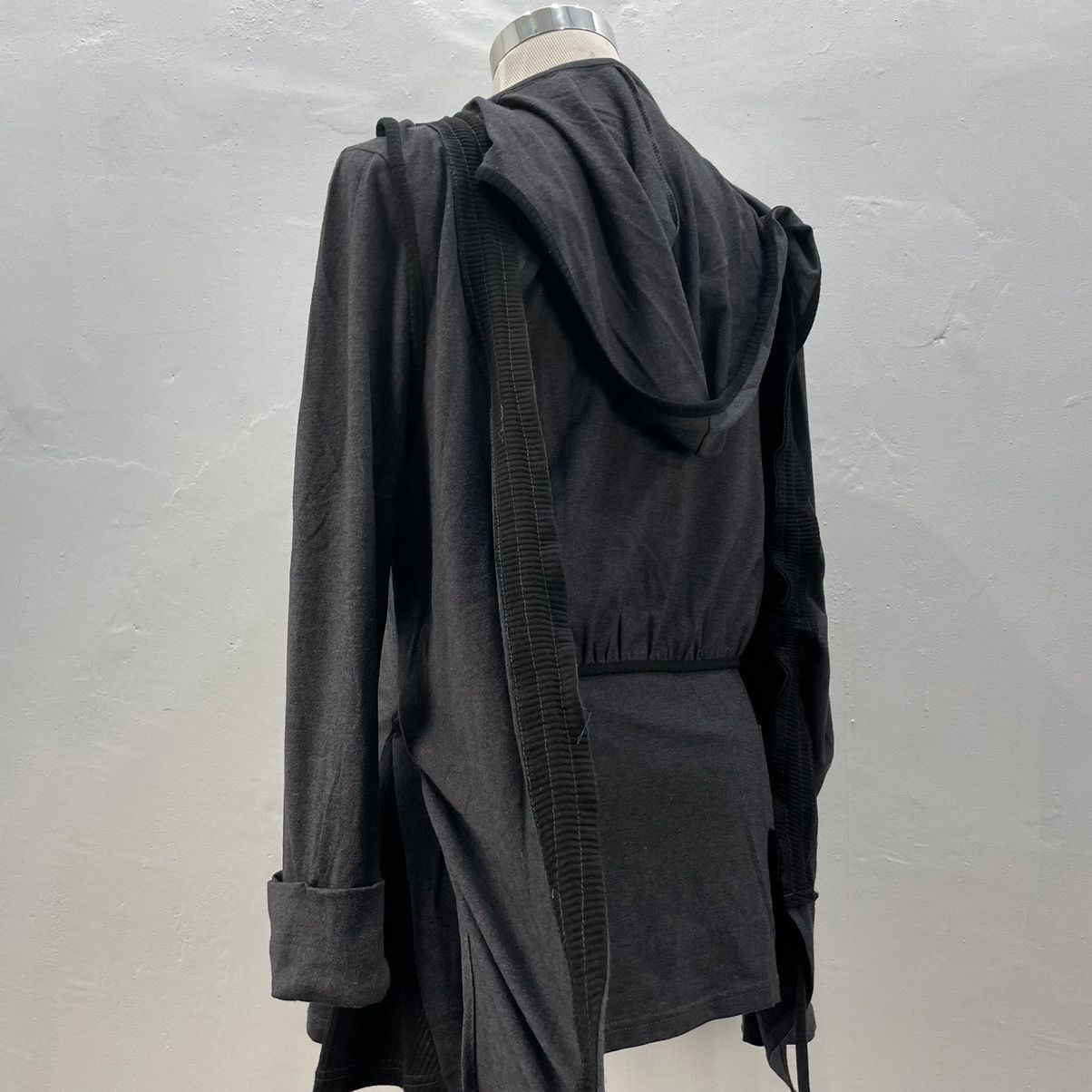 Designer × Japanese Brand Rare Japanese Designer Bondage Hoodie Sweatshirt Size US M / EU 48-50 / 2 - 20 Thumbnail