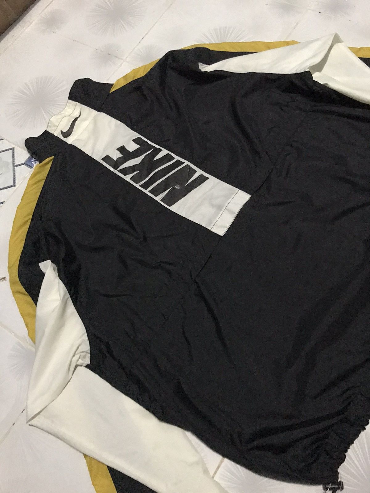 Nike × Vintage Vintage 90s Nike Big Logo Spell Out Nylon Jacket Size US XL / EU 56 / 4 - 6 Thumbnail