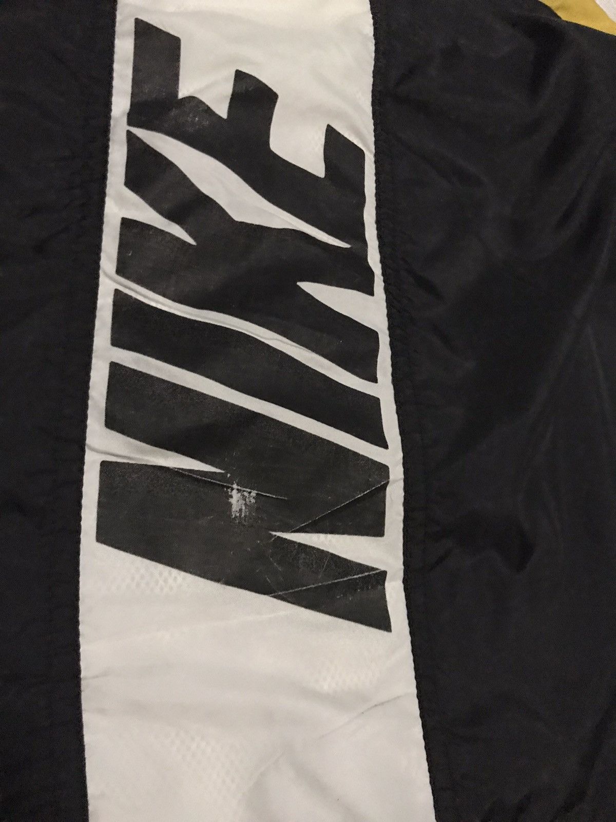 Nike × Vintage Vintage 90s Nike Big Logo Spell Out Nylon Jacket Size US XL / EU 56 / 4 - 13 Thumbnail