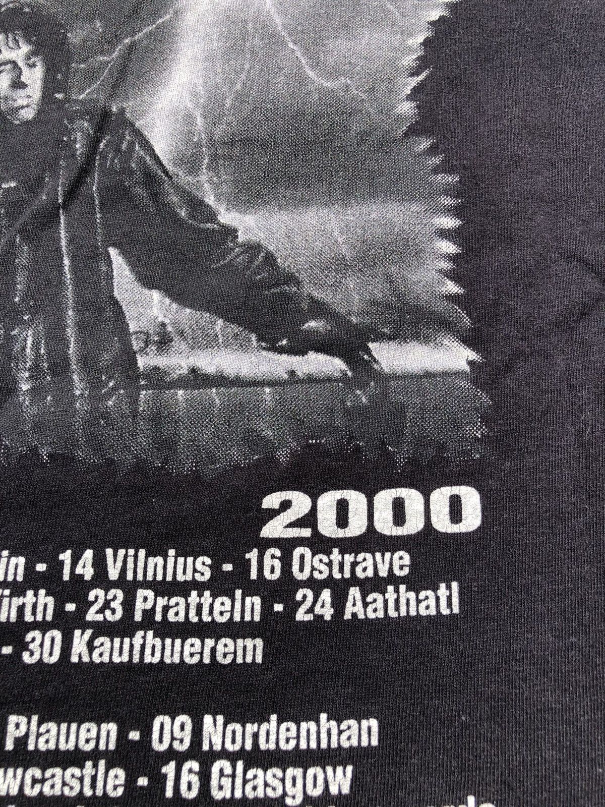 Band Tees Vintage 2000 Alice Cooper Brutal Planet Promo Black Tee Size US XL / EU 56 / 4 - 14 Thumbnail