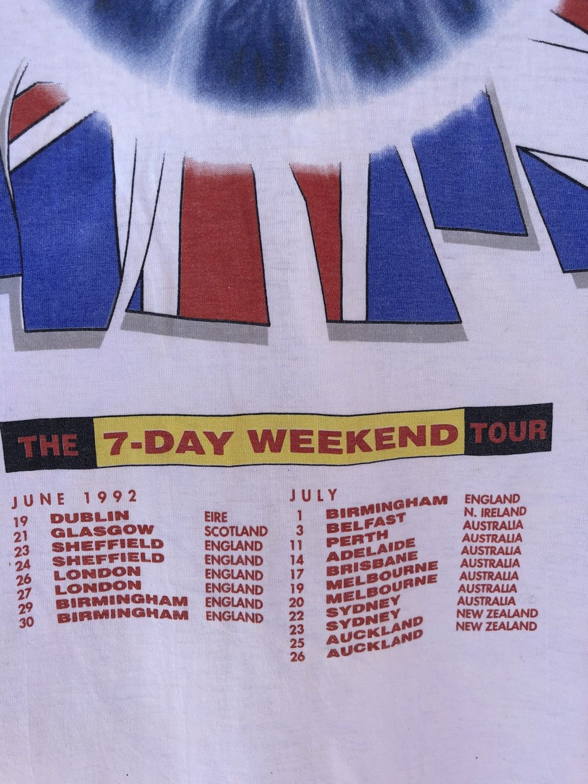 Band Tees Vintage 1992 Def Leppard Tour White Tee (Poison RATT KISS) Size US XL / EU 56 / 4 - 16 Thumbnail