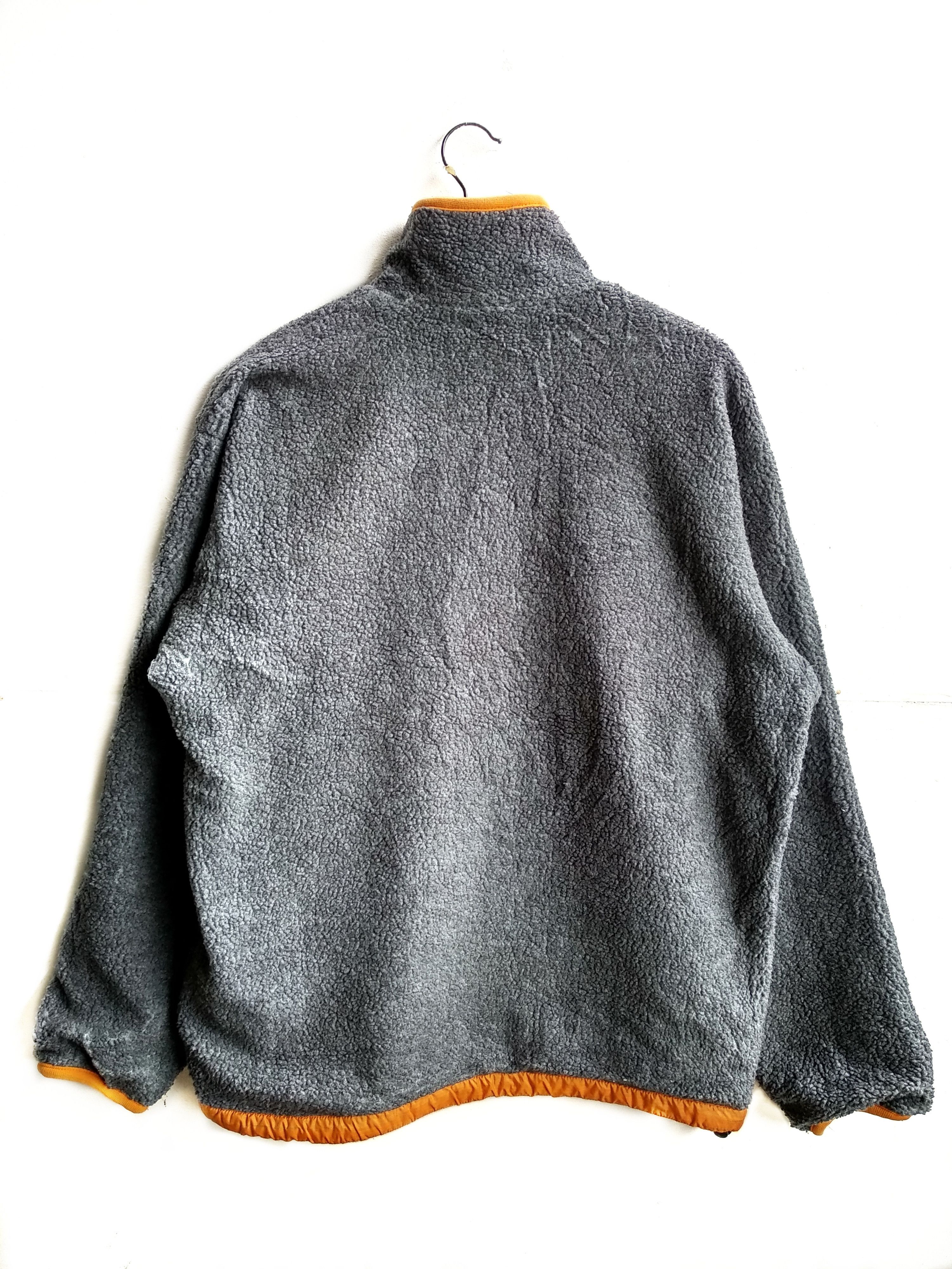 Columbia COLOMBIA REVERSIBLE JACKET/Size M/Good Condition Size US M / EU 48-50 / 2 - 4 Thumbnail