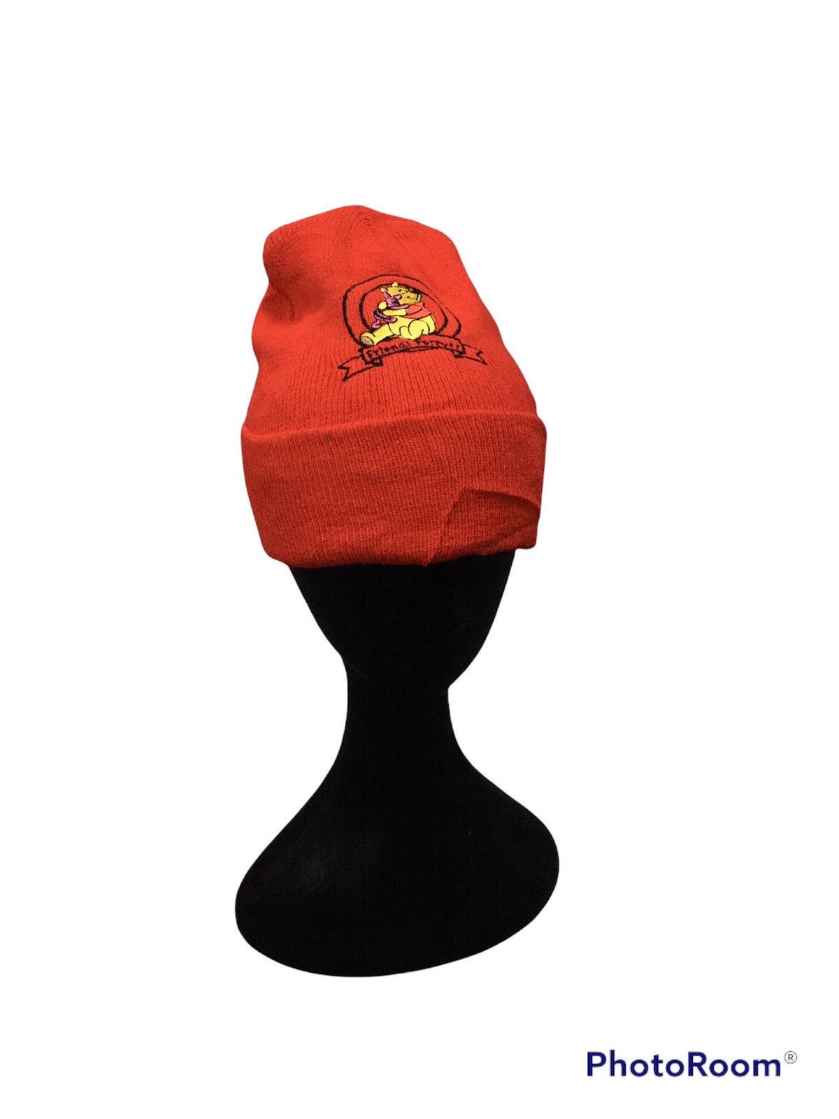 Cartoon Network × Disney Red Beanie Pooh Friend Forever Size ONE SIZE - 1 Thumbnail