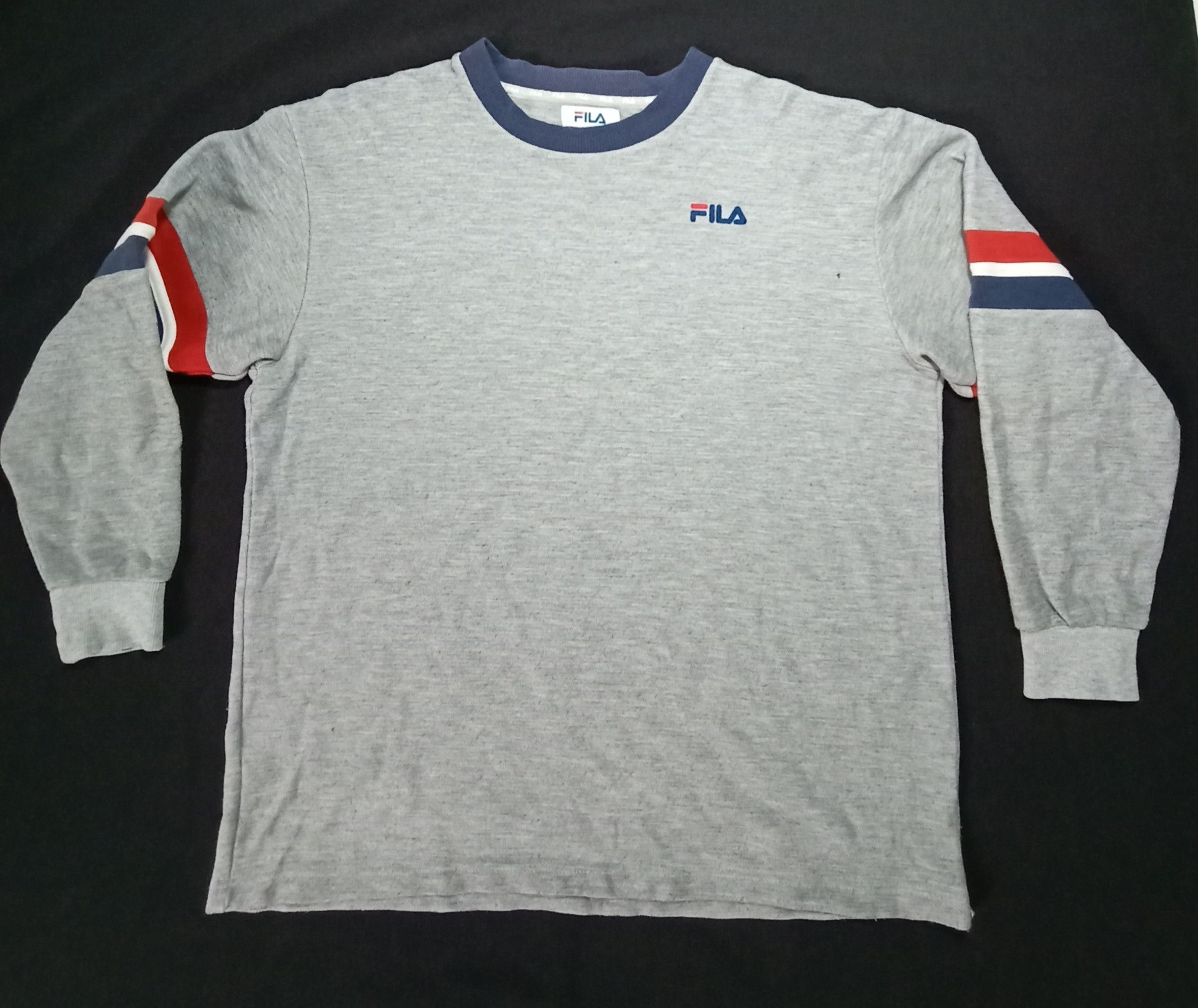 Fila Vintage 90s Fila Sweatshirt Embroidered Logo Size L / US 10 / IT 46 - 1 Thumbnail