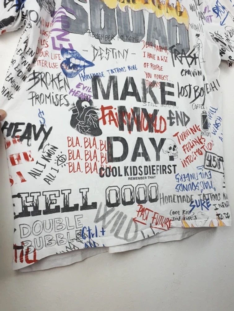 Japanese Brand × Vintage Bershka Scribble Doodle Fullprint Tee Size US L / EU 52-54 / 3 - 4 Thumbnail
