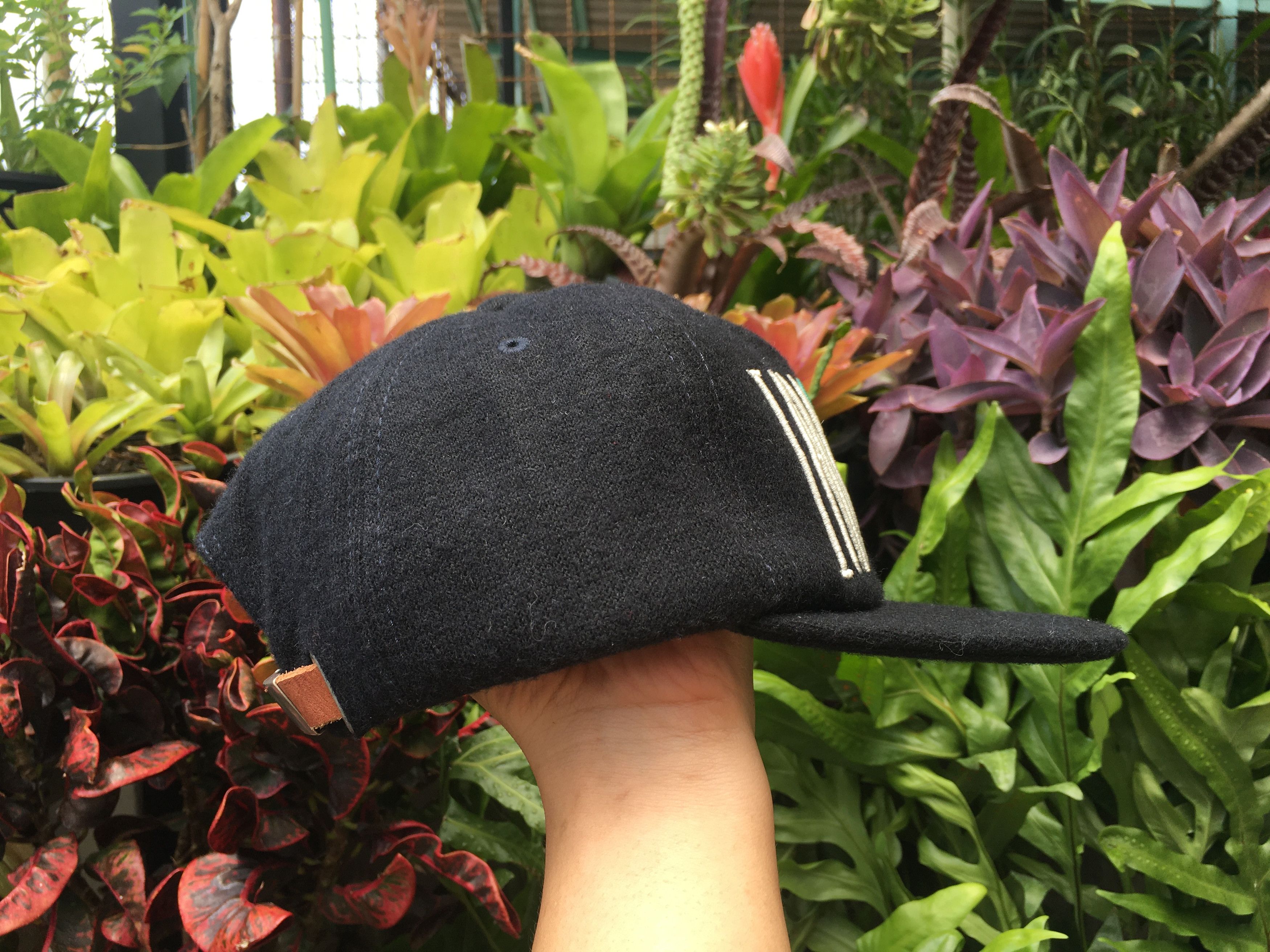 Pharrell × Uniqlo Uniqlo x Pharrell William Cap I Am Other Embroidered Size ONE SIZE - 3 Thumbnail