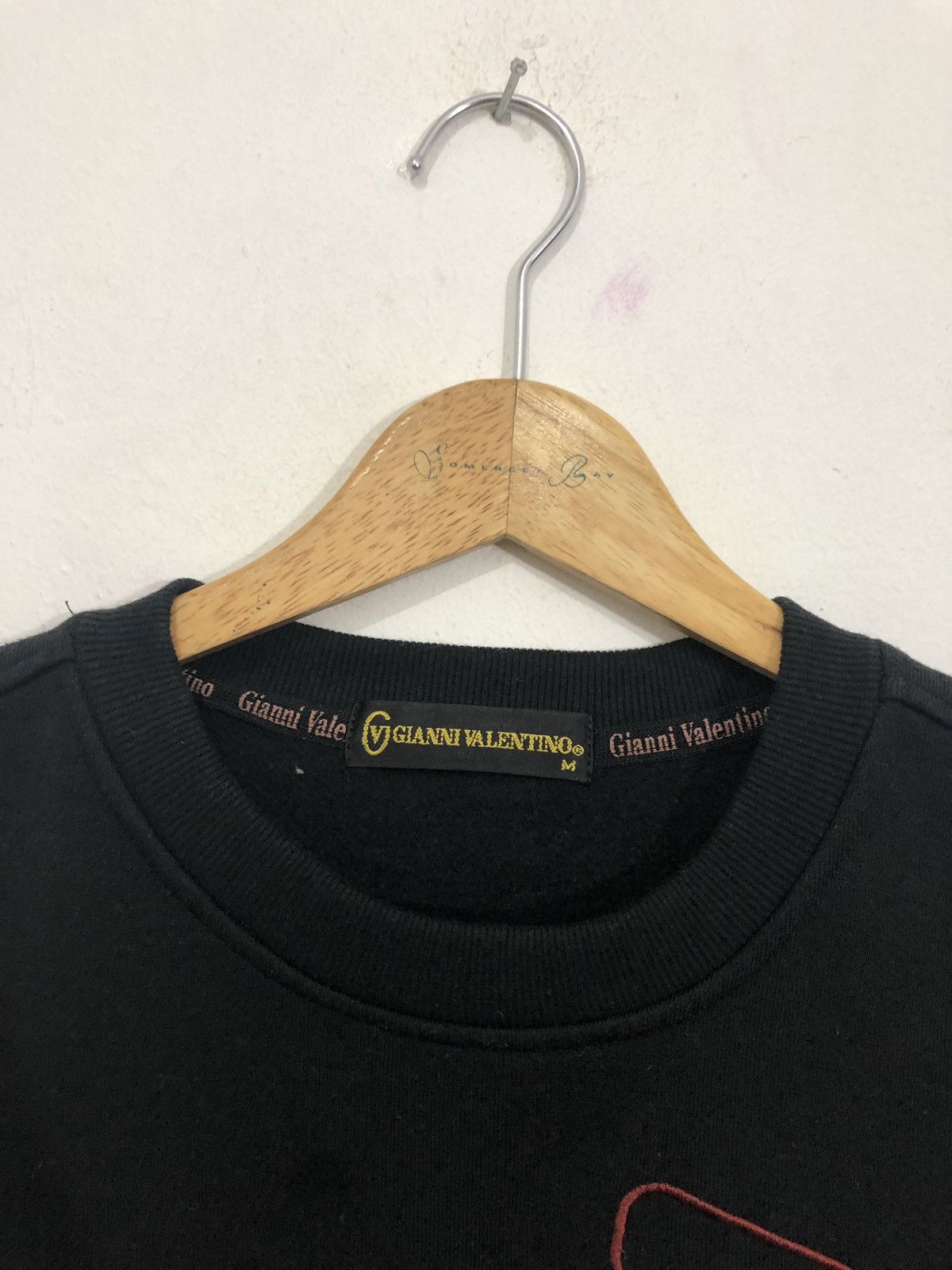 Valentino Gianni Valentino Embroidered Sweatshirt Size US M / EU 48-50 / 2 - 3 Thumbnail