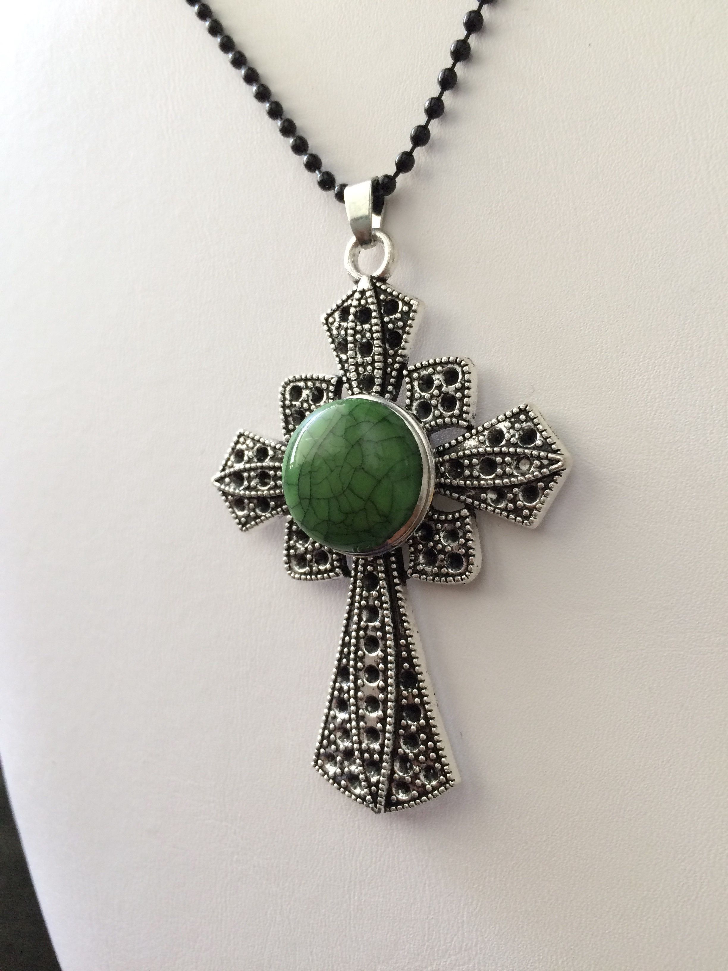 Jewelry Cross Chunk Button Tibetan silver Pendant Necklace - Green Size ONE SIZE - 2 Thumbnail