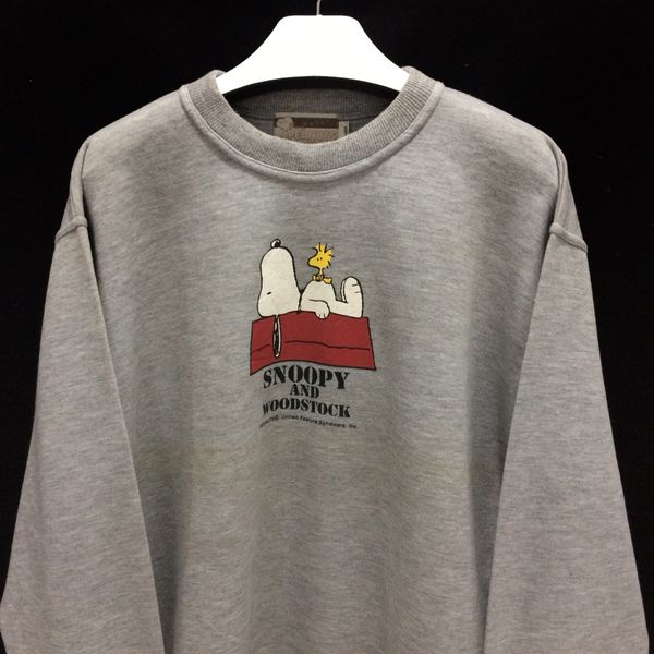 Peanuts Snoopy Cartoon Sweatshirt | Grailed