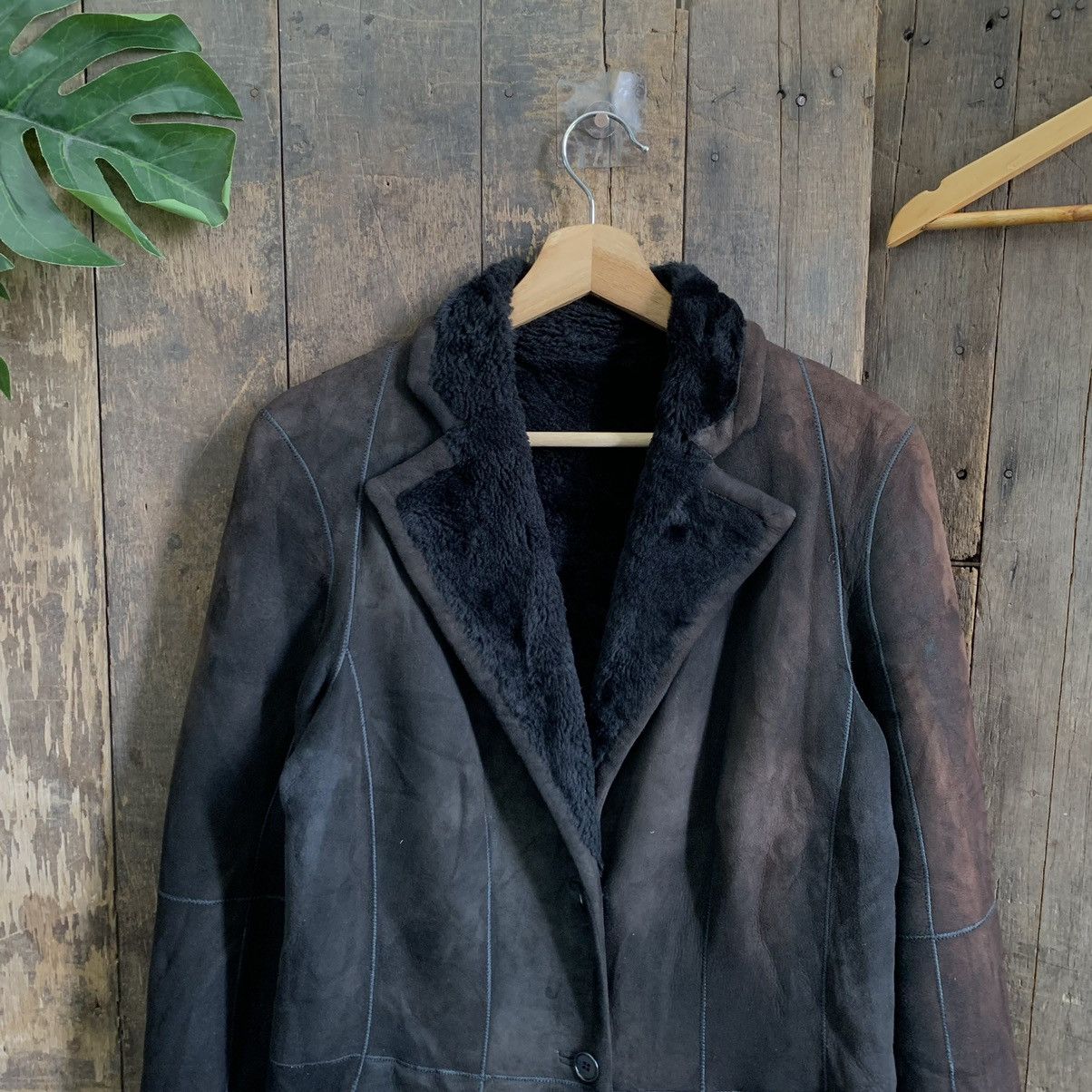 Loewe Vintage Faded Loewe Leather Long Jacket With Sherpa Lining Size S / US 4 / IT 40 - 2 Thumbnail