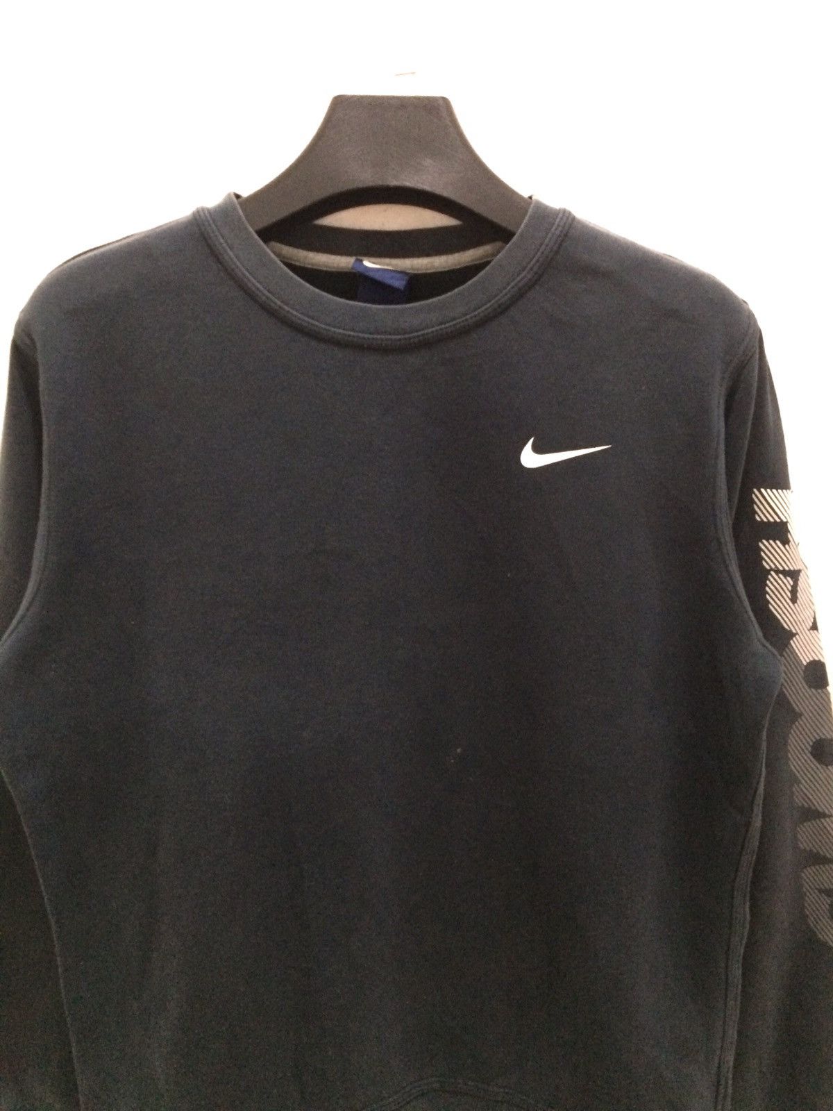 Nike Nike Swoosh Small Logo Sweatshirt Size US L / EU 52-54 / 3 - 2 Thumbnail