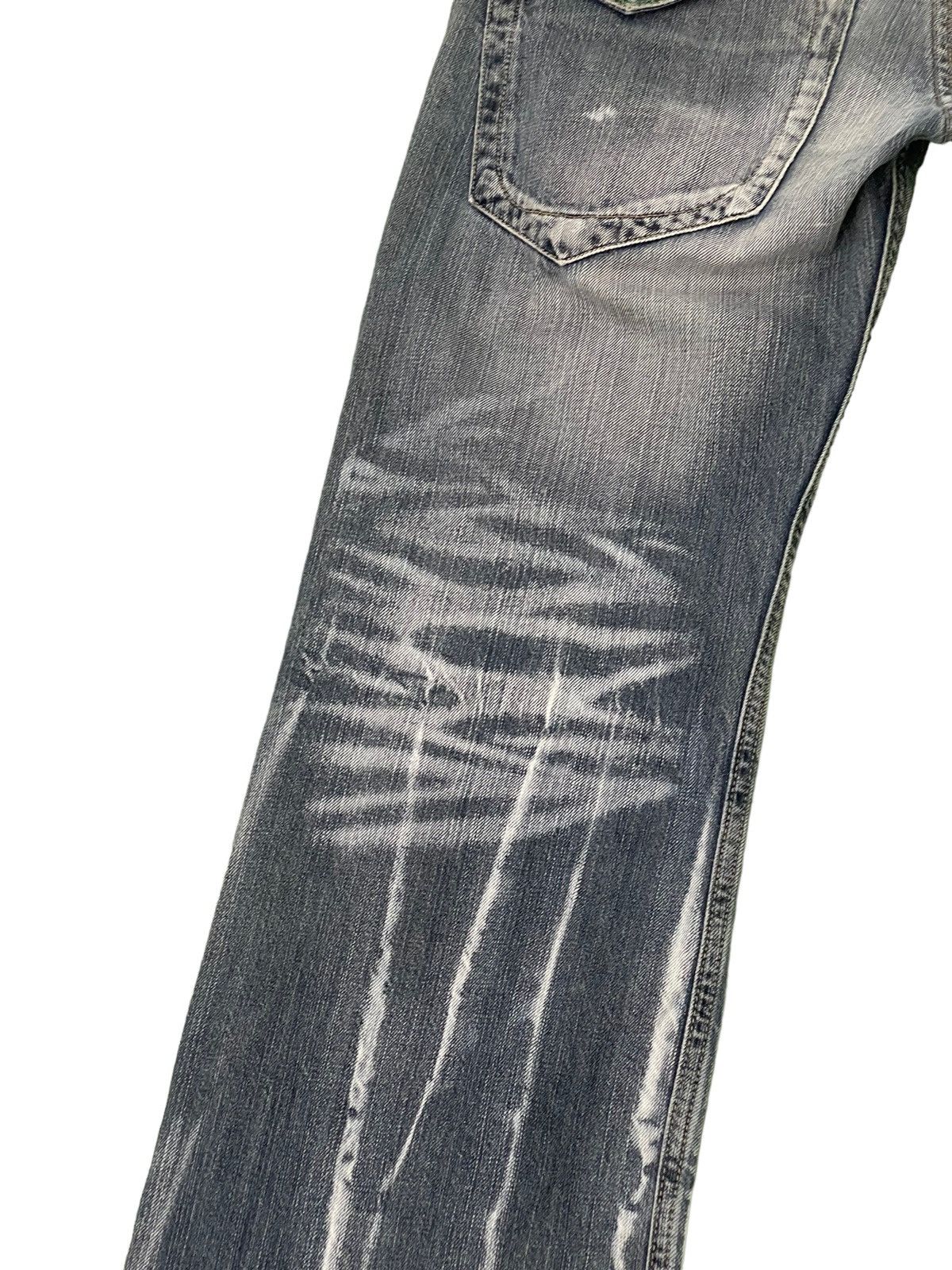Japanese Brand Wide Leg Jeans Root Three Distress Denim 4🟦9 Size US 30 / EU 46 - 6 Thumbnail