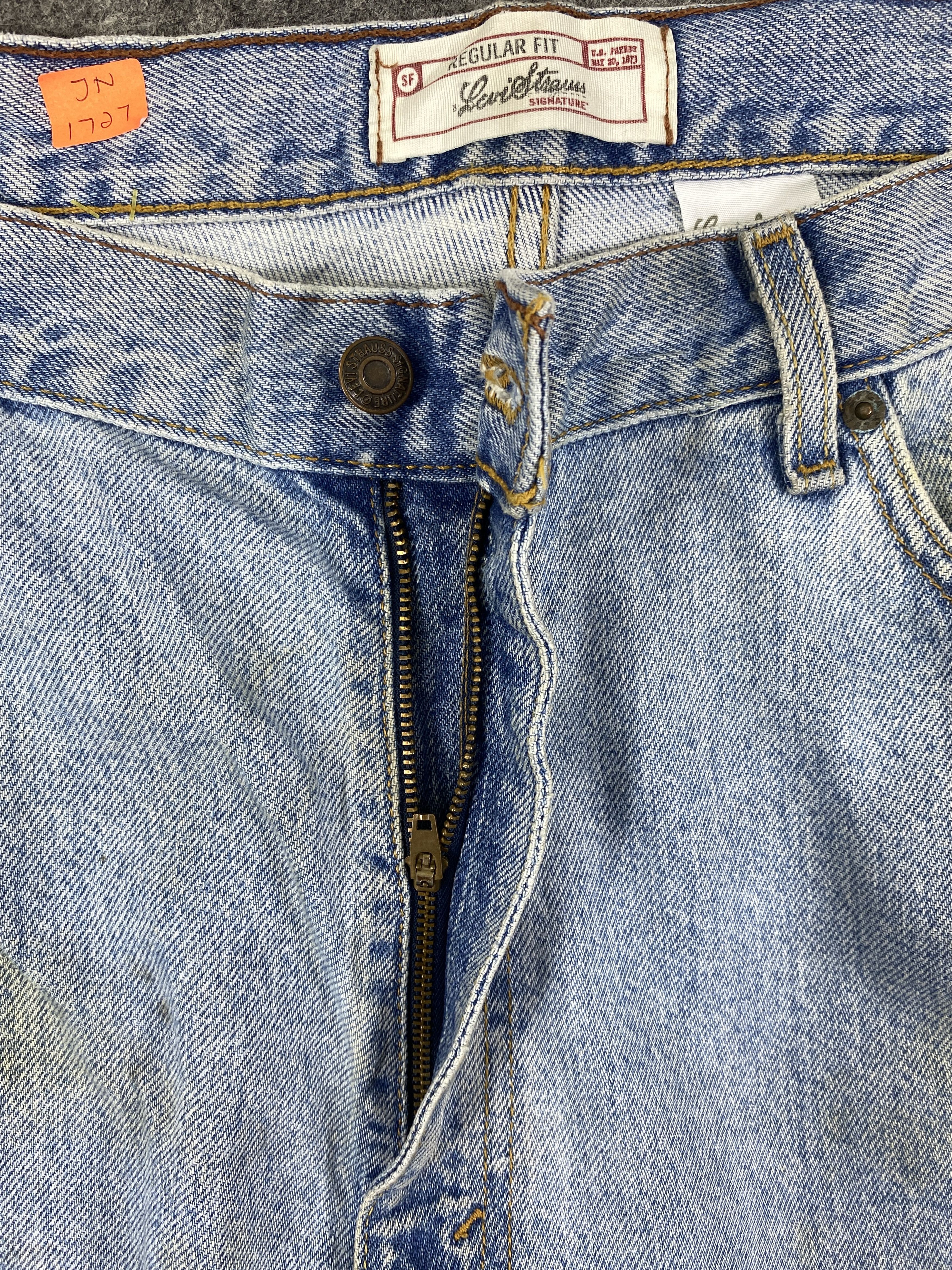 Levi's Light Blue Wash Vintage Levi's Signature 39x29.5 -JN1727 Size US 39 - 6 Thumbnail