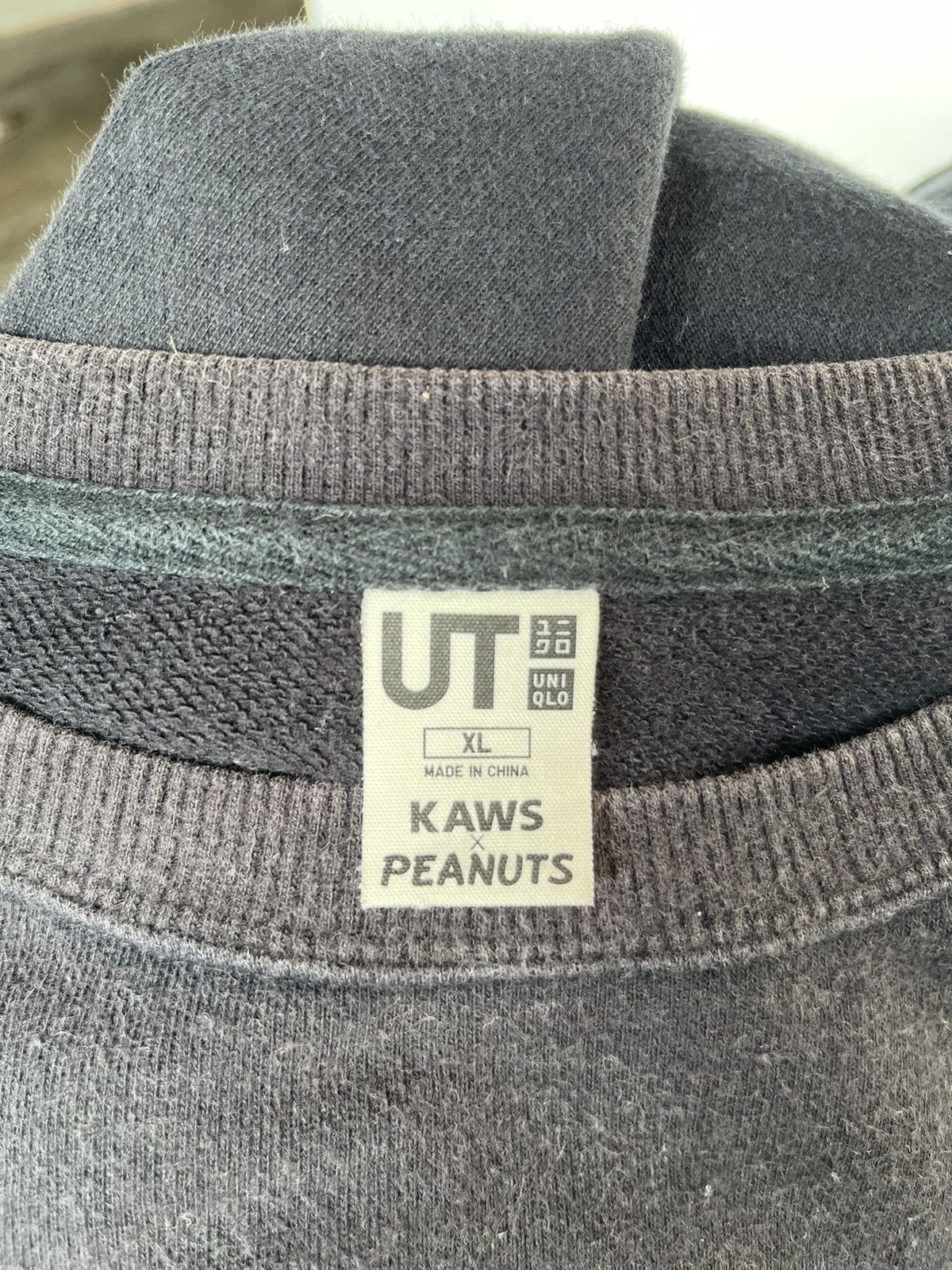 Kaws × Uniqlo Uniqlo x Kaws X Peanuts Size US XL / EU 56 / 4 - 5 Thumbnail