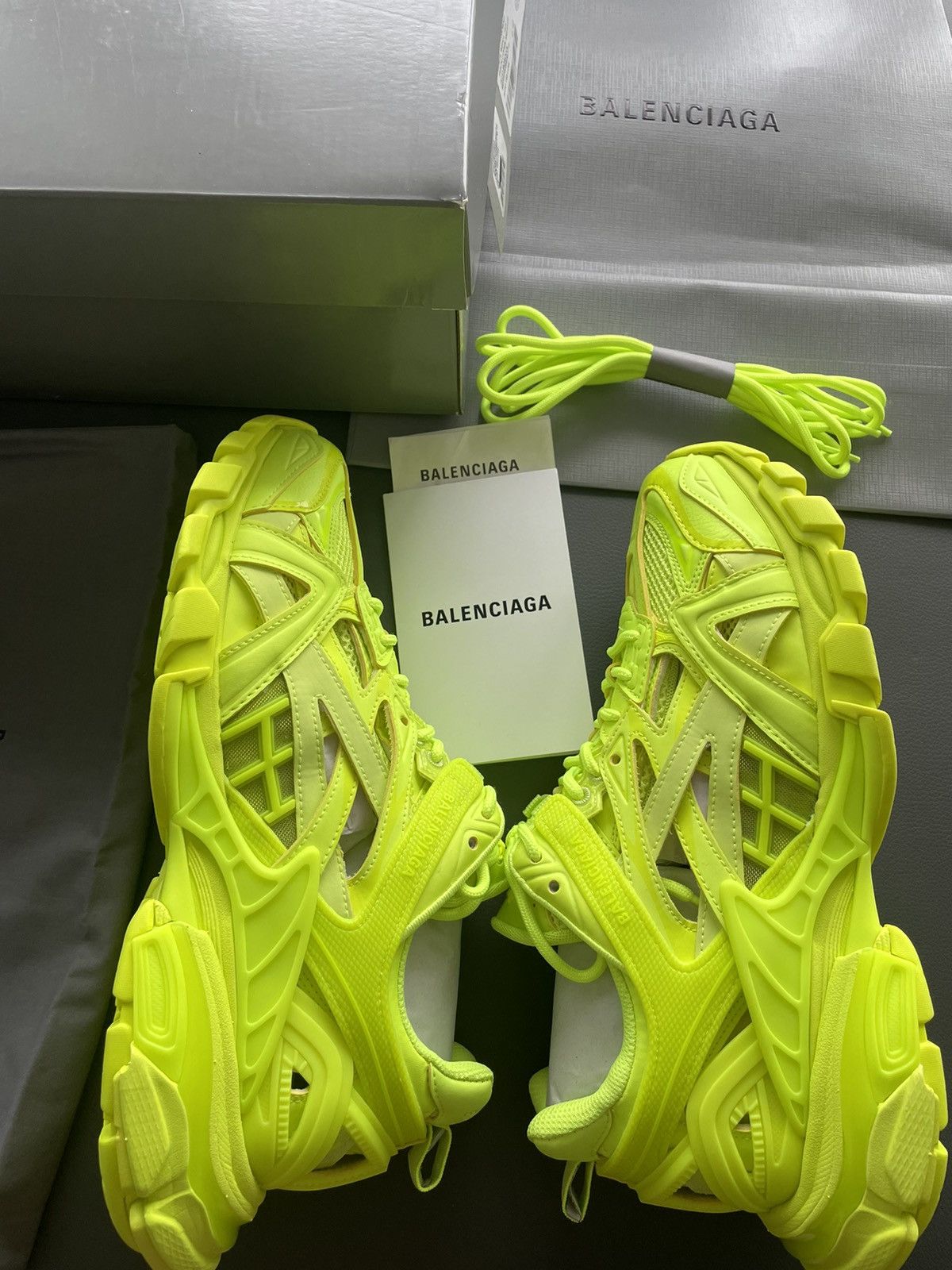 Balenciaga Rare LimitedEdition Brand New Runway Track Sneaker Triple S Size US 9 / EU 42 - 9 Thumbnail