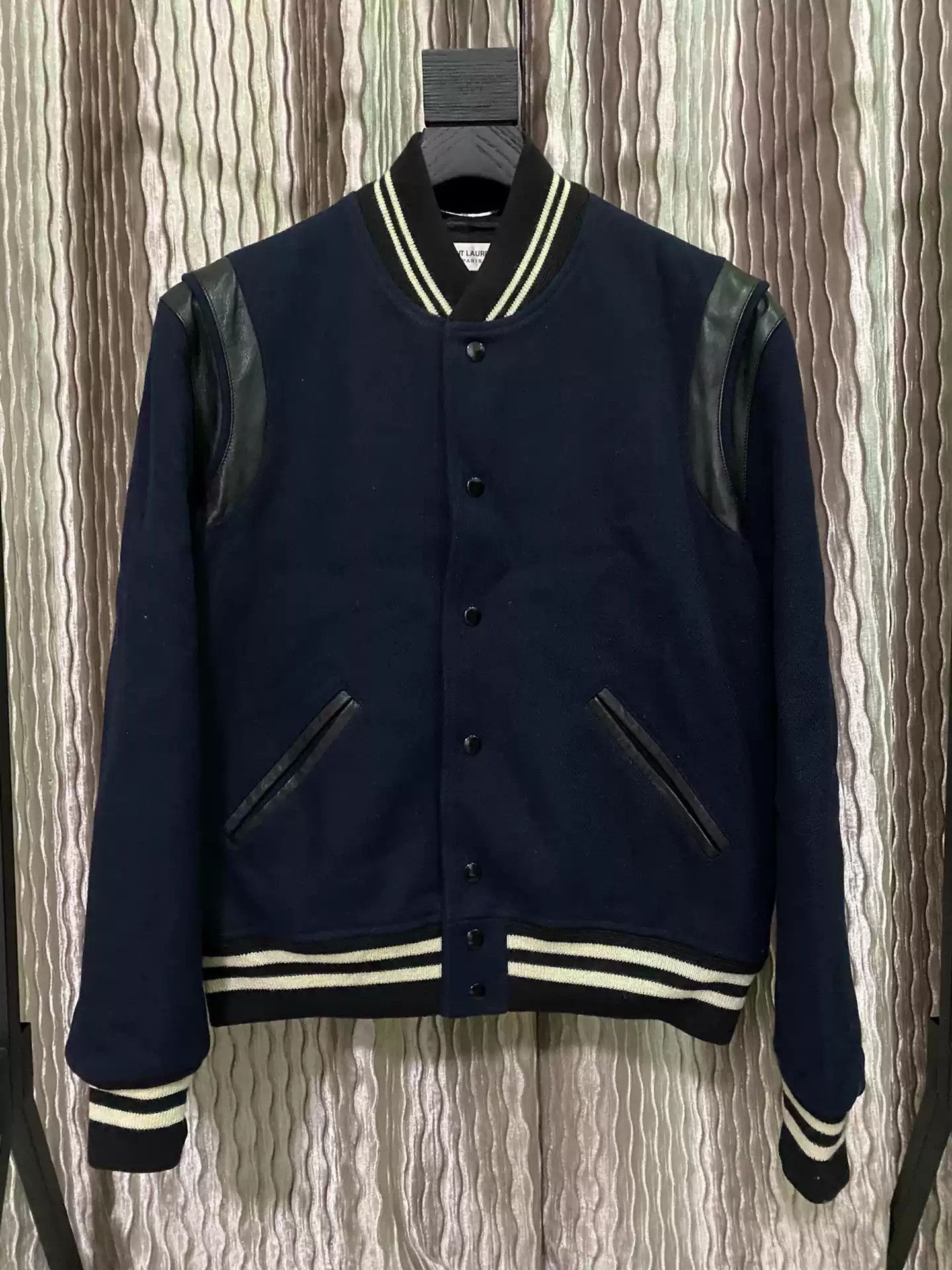 Saint Laurent Paris Saint Laurent navy blue baseball jacket Size US L / EU 52-54 / 3 - 1 Thumbnail