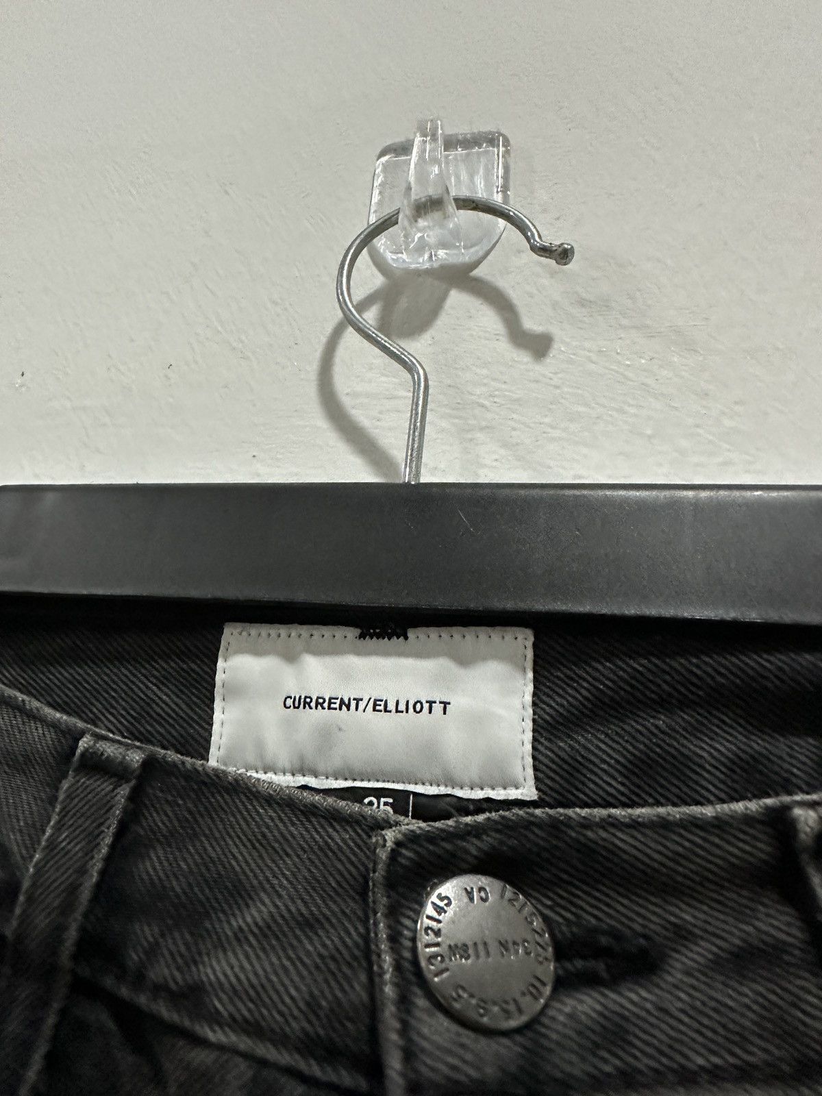 Current/Elliot Current/Elliot distressed denim pant jeans Size US 27 - 9 Thumbnail