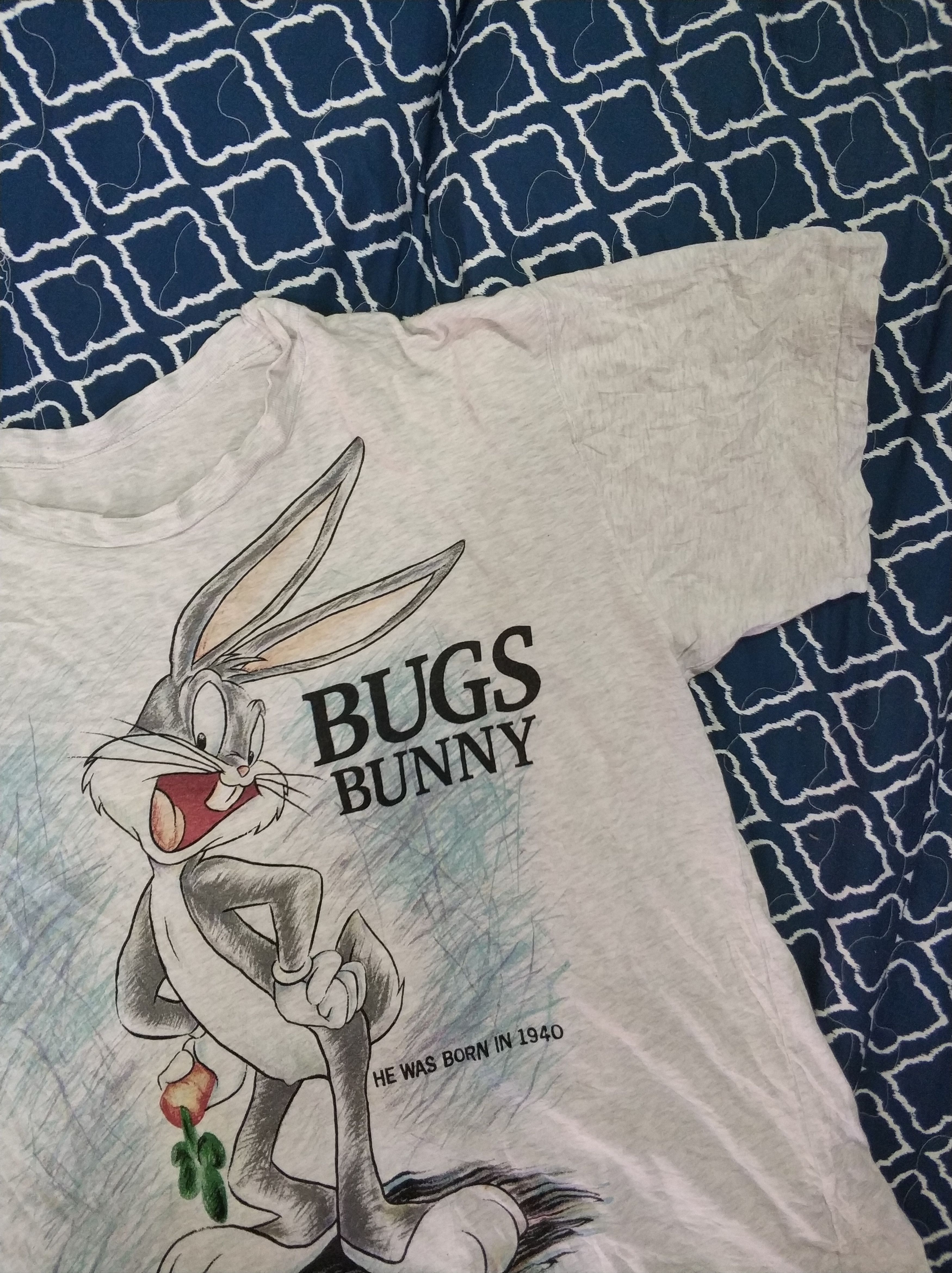 Cartoon Network 🔥Vintage Distressed Vintage 1996 Bugs Bunny Mirror Tees Size US M / EU 48-50 / 2 - 5 Thumbnail