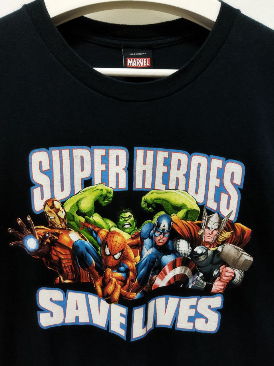 Mad Engine Vintage Marvel Mad Engine Super Heroes Save Lives Tee Size US L / EU 52-54 / 3 - 5 Thumbnail