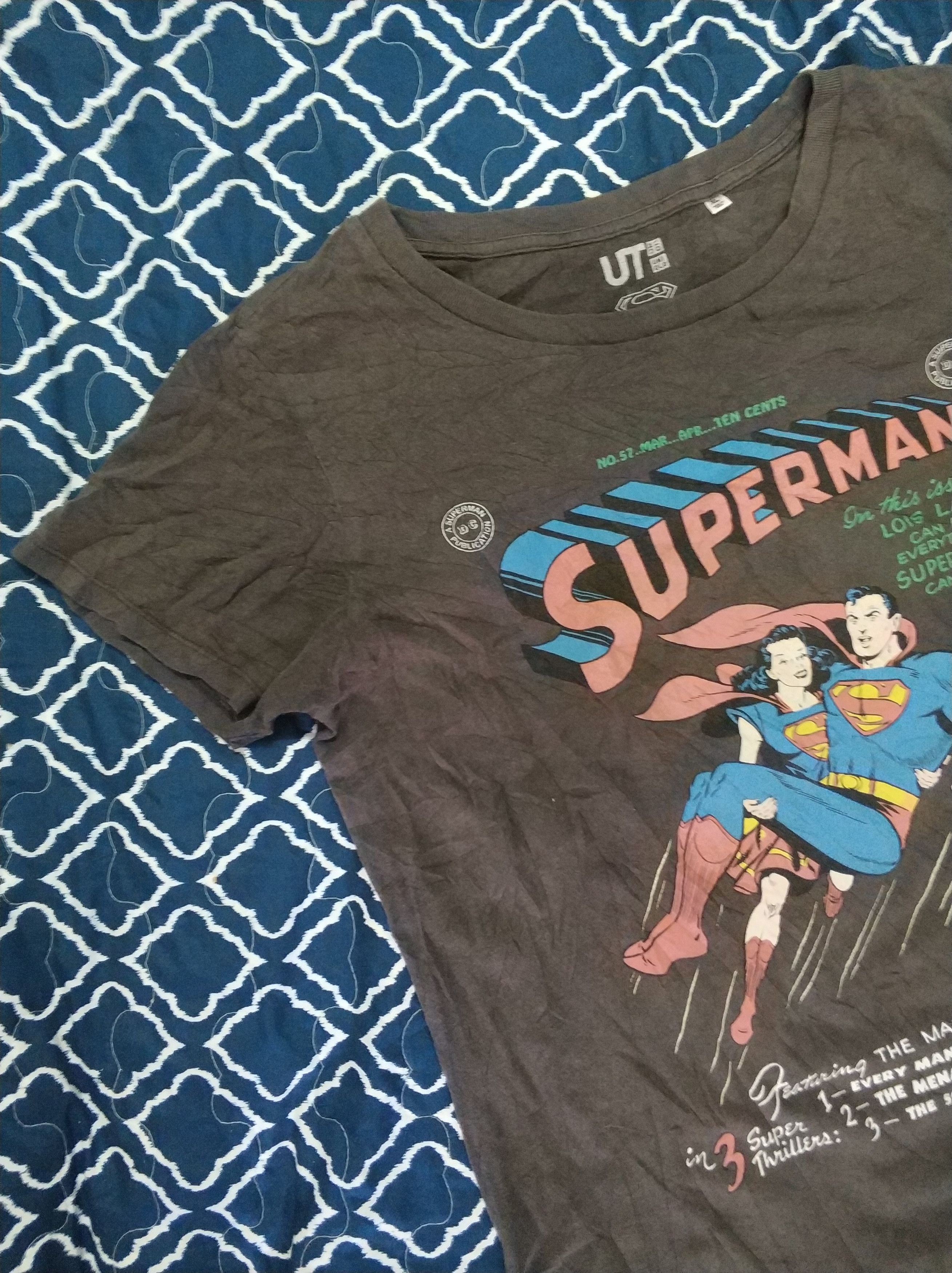 Anime 🔥Rare Uniqlo x Superman Tees Size US M / EU 48-50 / 2 - 1 Thumbnail