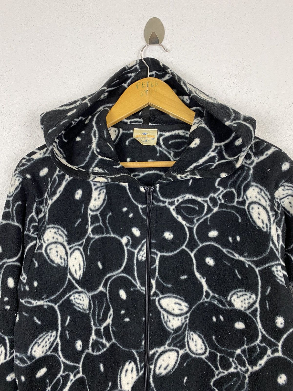 Cartoon Network × Peanuts × Universal Studios 2016 PEANUTS SNOOPY PRINTED FLEECE HODDIES Size US M / EU 48-50 / 2 - 4 Thumbnail