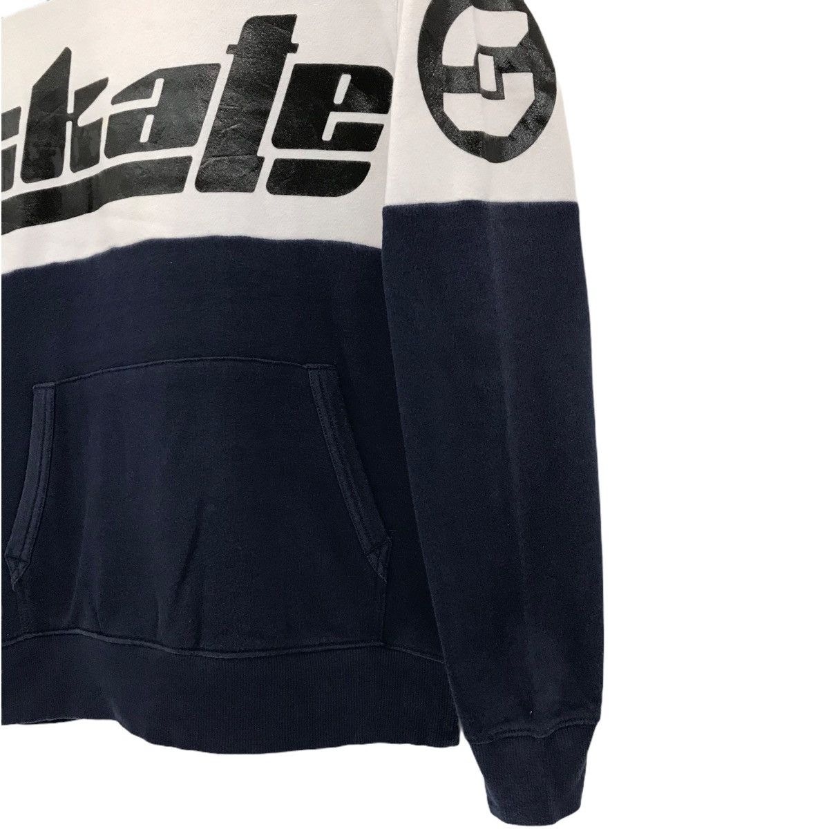 Japanese Brand Vintage Skate Hoodies Sweatshirt Big Logo Pullover Jumper Size US S / EU 44-46 / 1 - 3 Thumbnail