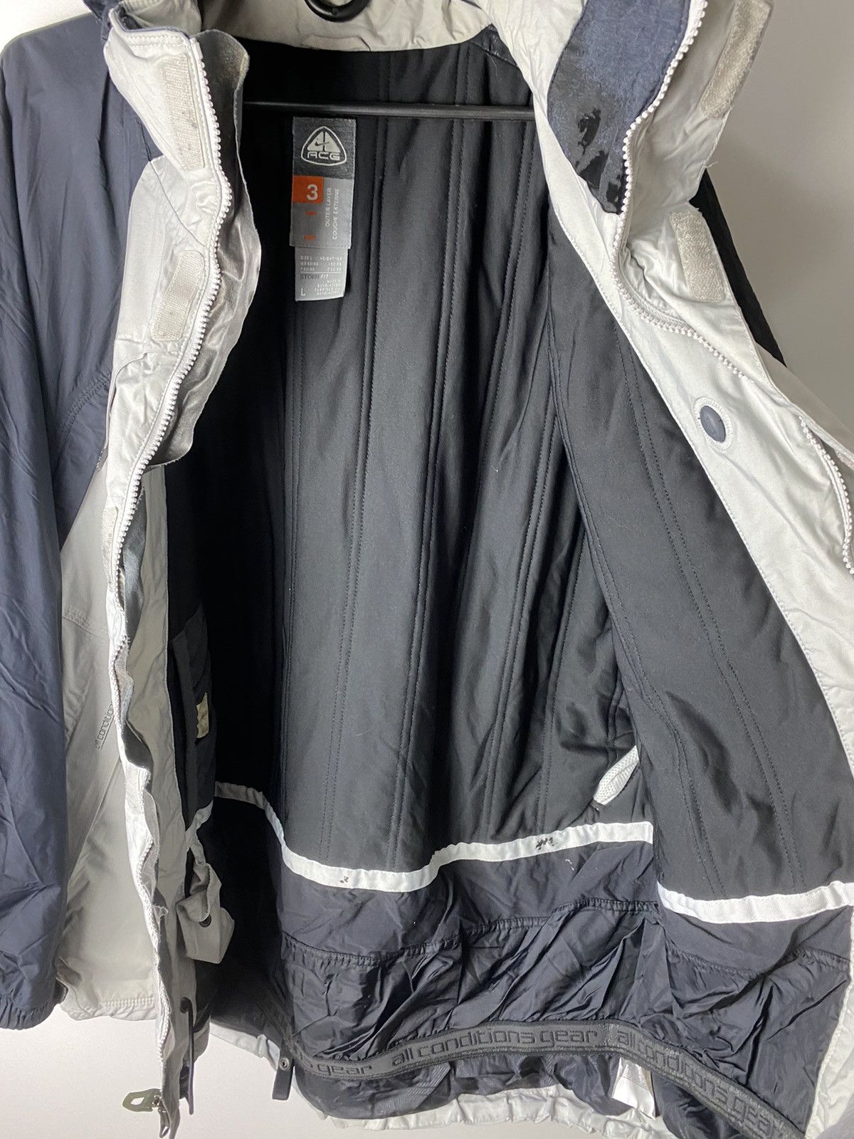 Vintage Nike ACG vintage jacket size L Size US L / EU 52-54 / 3 - 10 Thumbnail