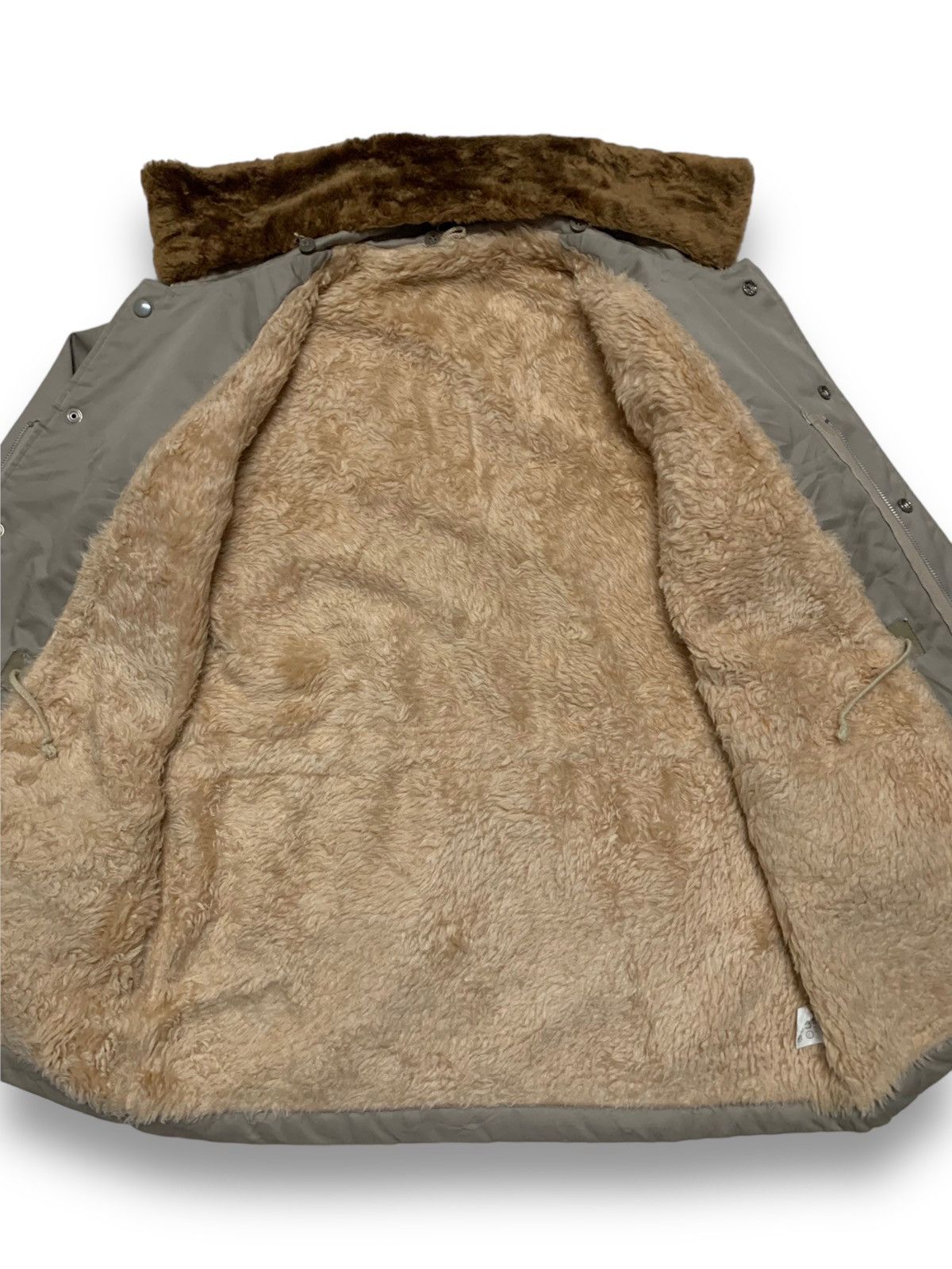 Japanese Brand Vintage Japanese Brand Faux Shearling Military Field Jacket Size US L / EU 52-54 / 3 - 16 Thumbnail