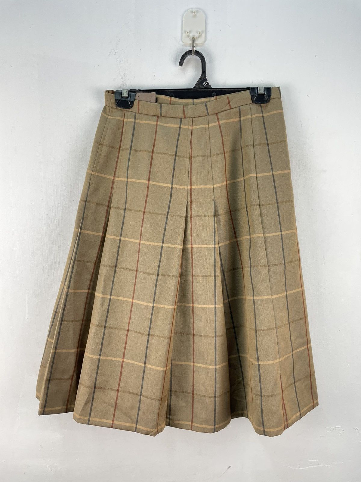 Burberry Vintage burberry skirt nova check plaid women waist 27 Size 27" / US 4 / IT 40 - 4 Thumbnail
