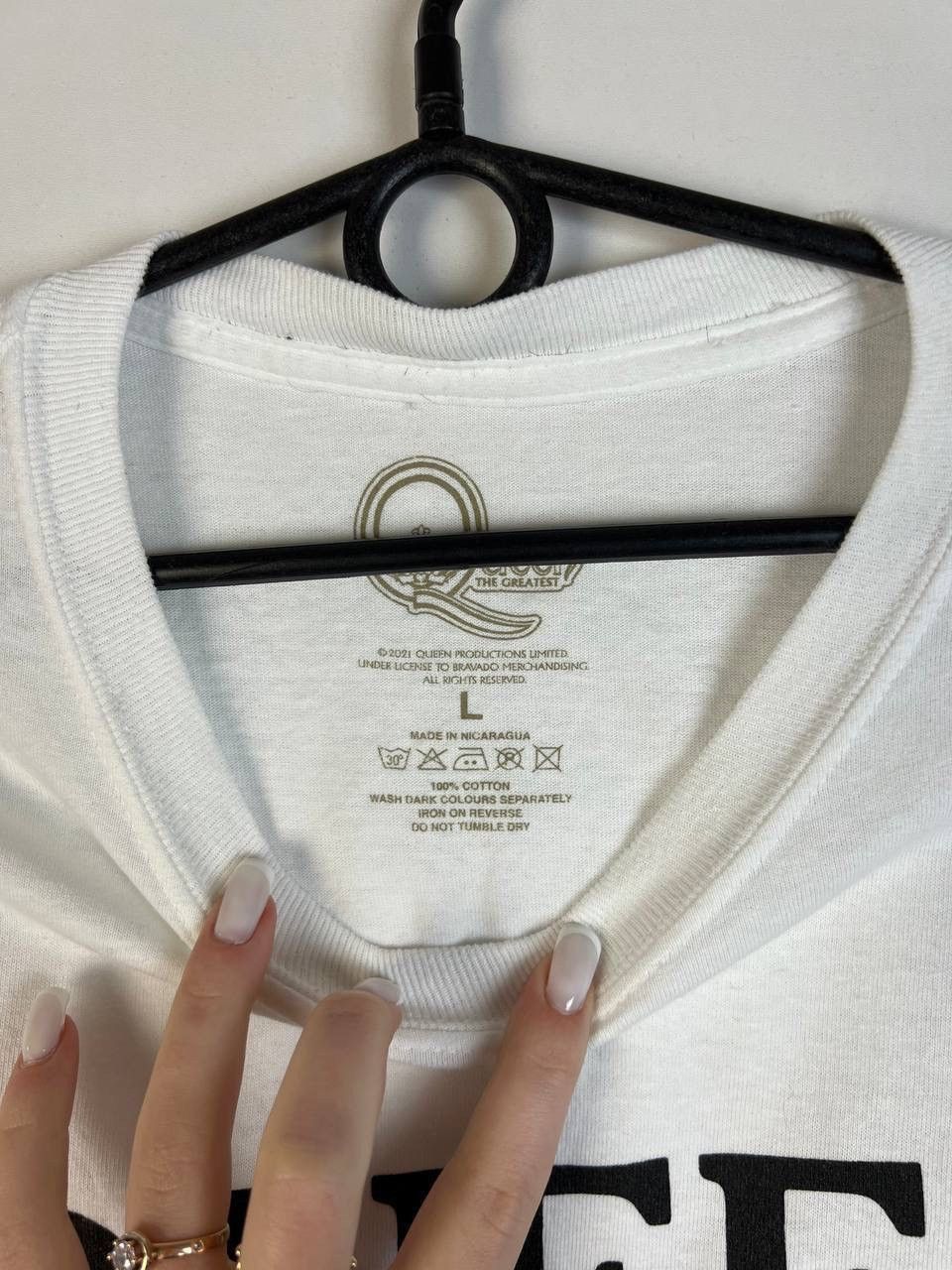 Vintage Queen vintage long sleeve shirt size L Size US L / EU 52-54 / 3 - 5 Thumbnail