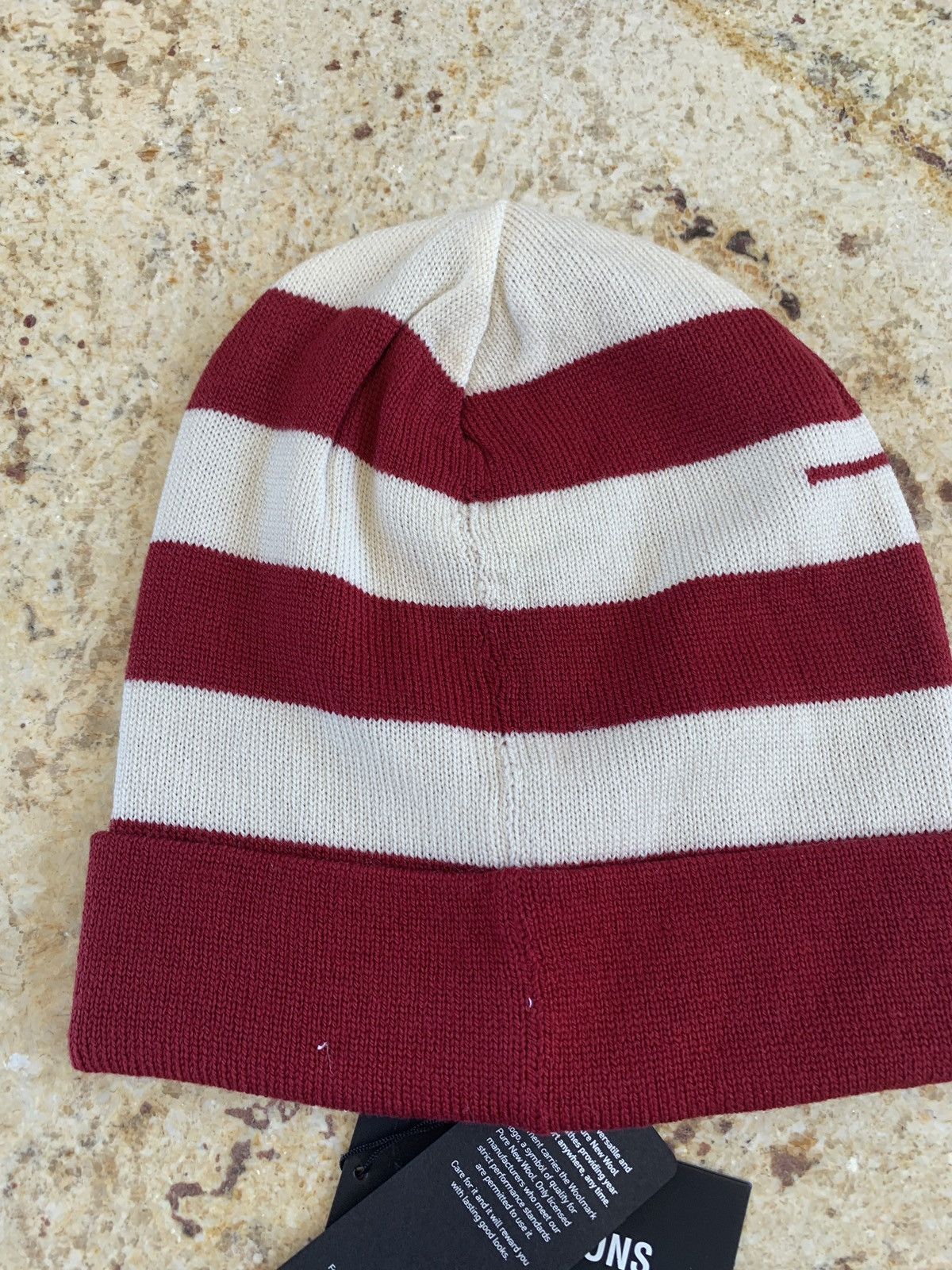Raf Simons Red & White Stripe Pure Wool Beanie Hat Size ONE SIZE - 10 Thumbnail
