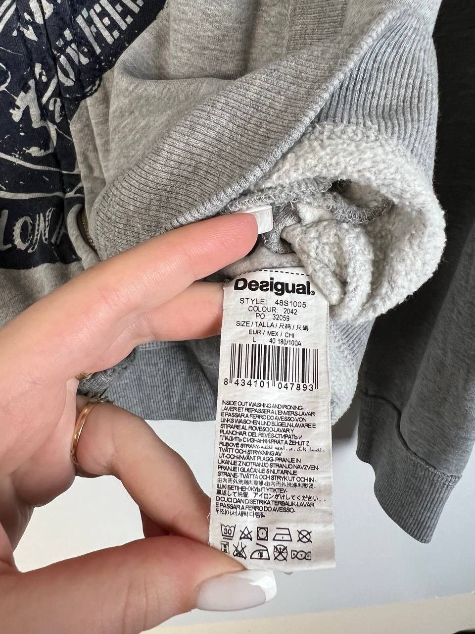 Desigual Desigual vintage zip hoodie size L Size US L / EU 52-54 / 3 - 4 Thumbnail