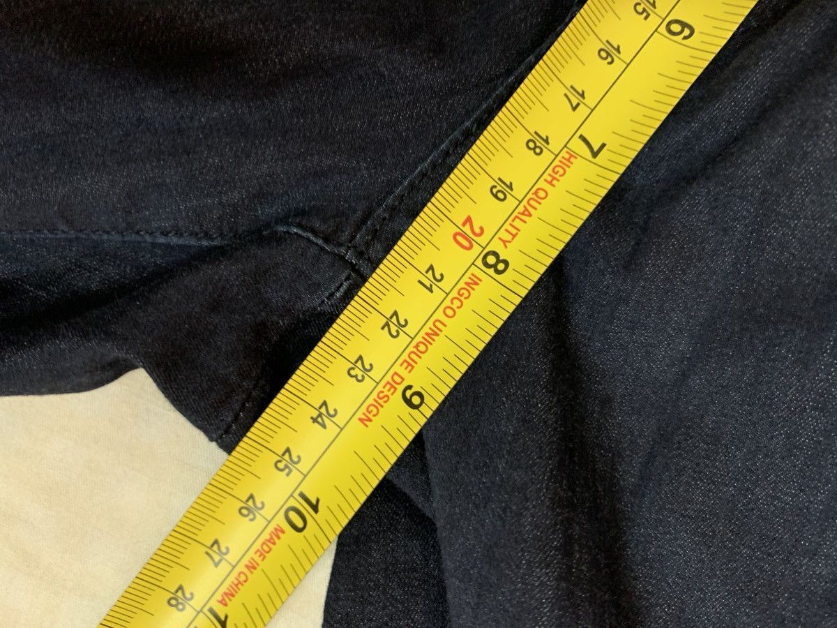 Prada Like new Prada jeans flare fit unisex Size US 34 / EU 50 - 20 Thumbnail