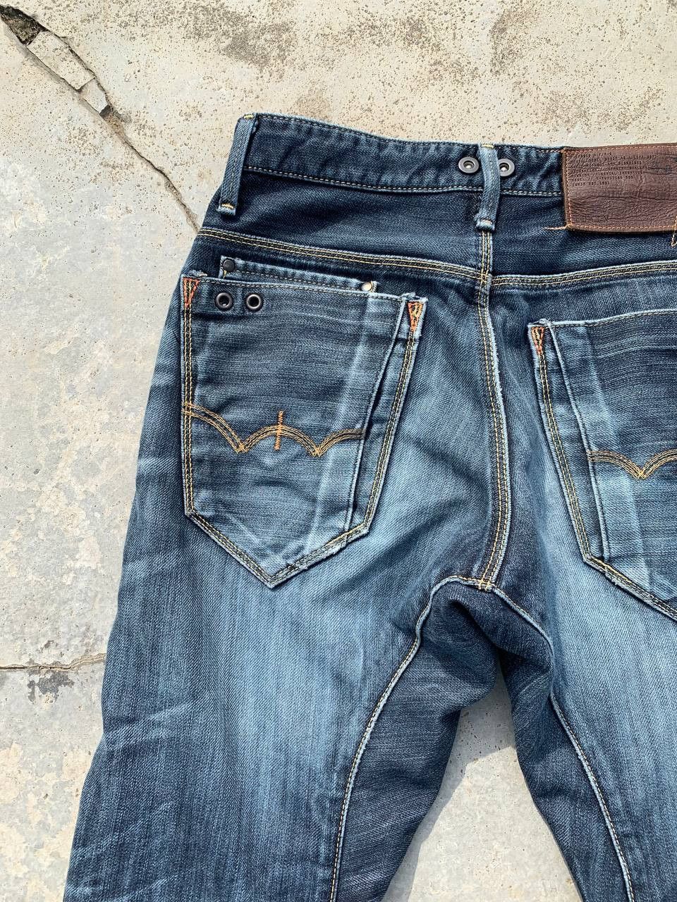 Edwin Vintage Edwin Function 503 Twisted Legs Denim Jeans Size US 29 - 8 Thumbnail