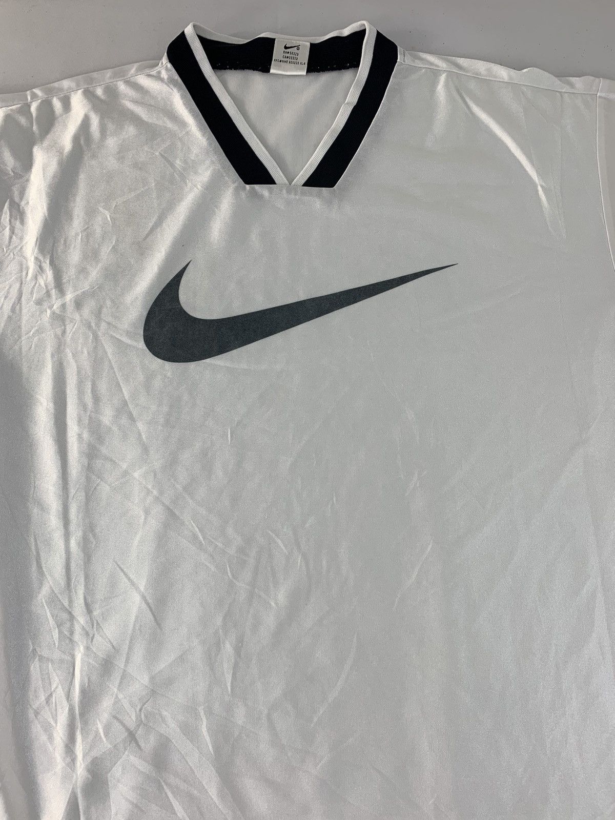 Nike Hype Nike Swoosh Big Logo V Neck Printed Jerseys Tee Size US XL / EU 56 / 4 - 3 Thumbnail
