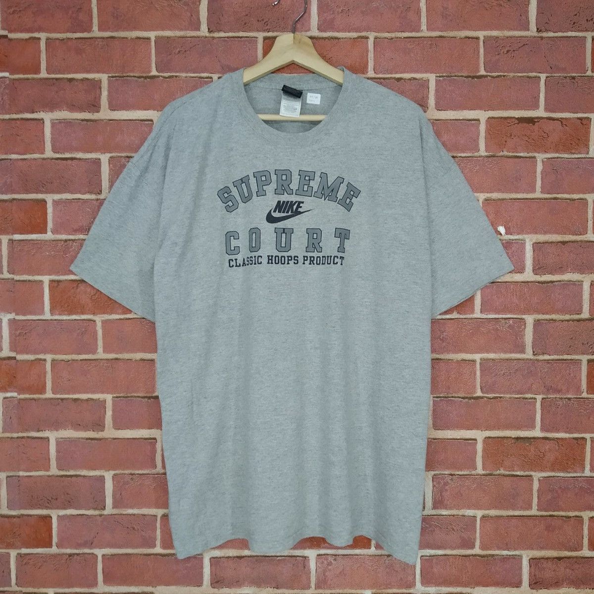Nike × Nike ACG × Vintage Nike Supreme Court Nike Court Big Swoosh Logo T-shirt Size US XL / EU 56 / 4 - 1 Thumbnail