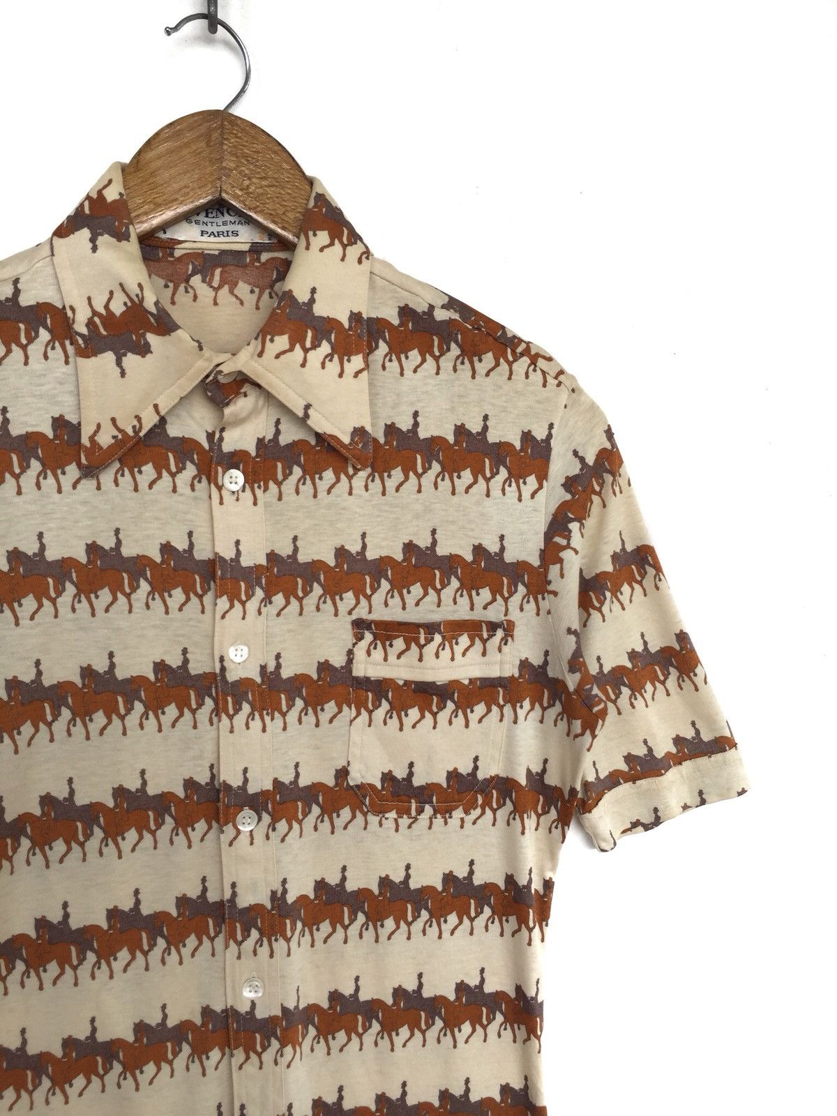 Givenchy Made in France 80’s Overprinted Horse Stretch Slim Fit Shirt Size US S / EU 44-46 / 1 - 5 Thumbnail