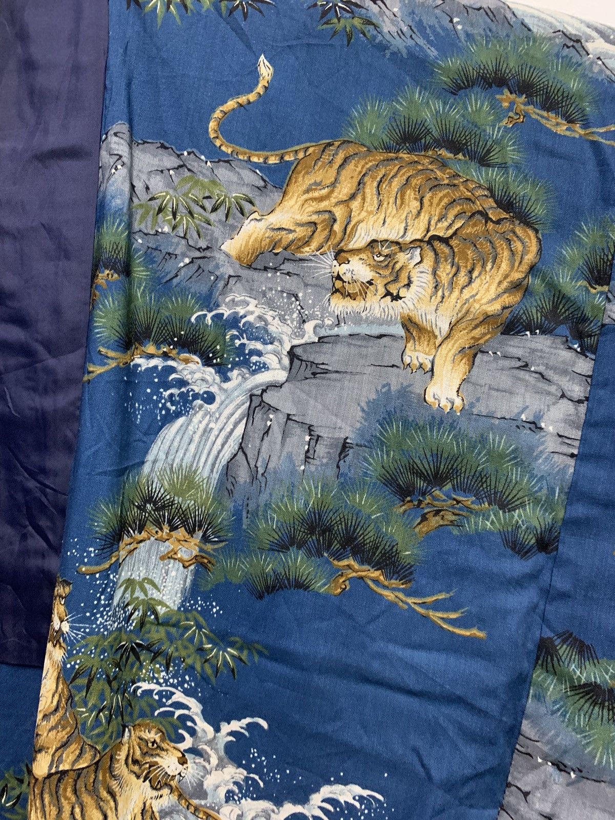Japanese Brand RARE ‼️ Kimono Tiger Cardigan Japanese 🇯🇵 Trench Coat Size US L / EU 52-54 / 3 - 8 Thumbnail