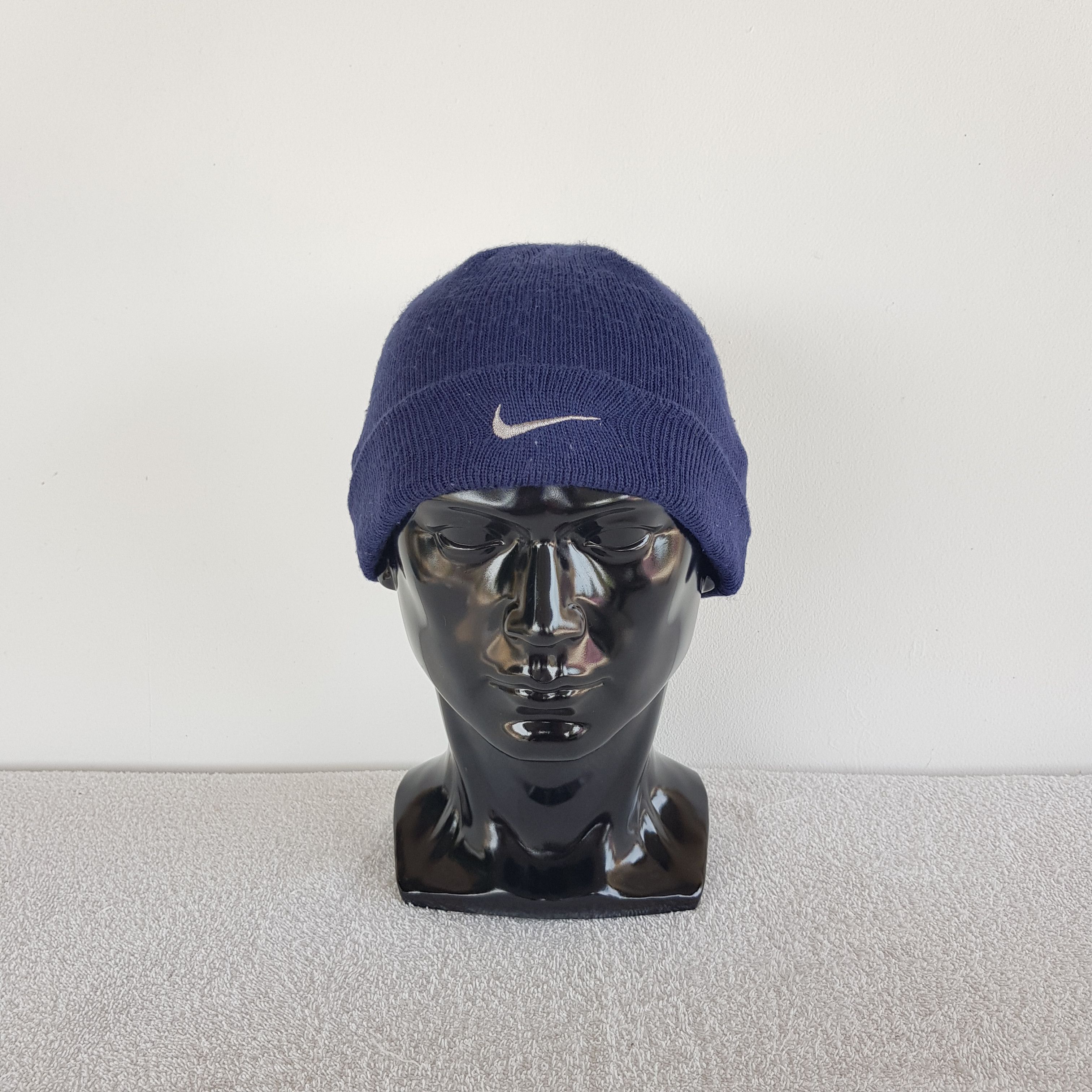 Vintage Nike Beanie Nike Swoosh Snow Cap Nike ACG Hats - AC10337. Size ONE SIZE - 1 Thumbnail