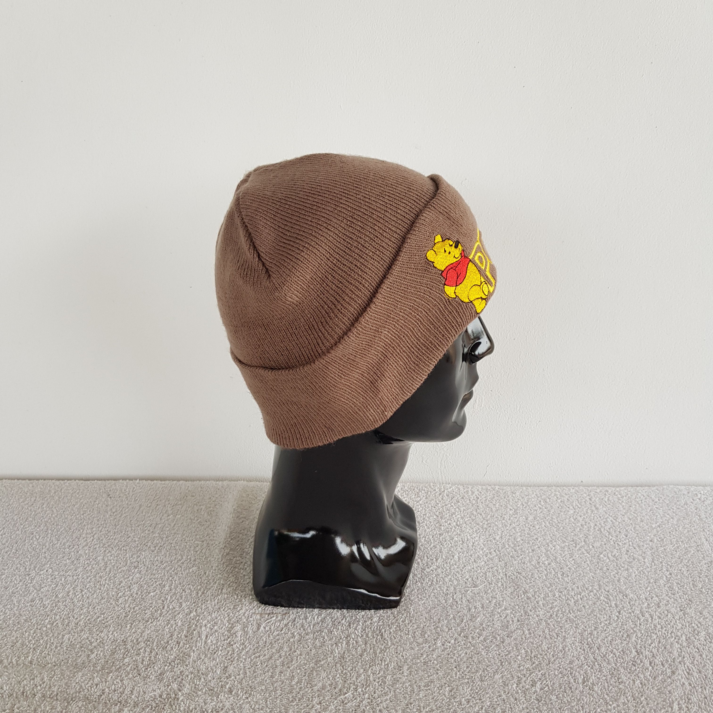 Disney × Vintage Pooh Beanie Cartoon Snow Cap Disney Anime Hats - AC10749. Size ONE SIZE - 3 Thumbnail