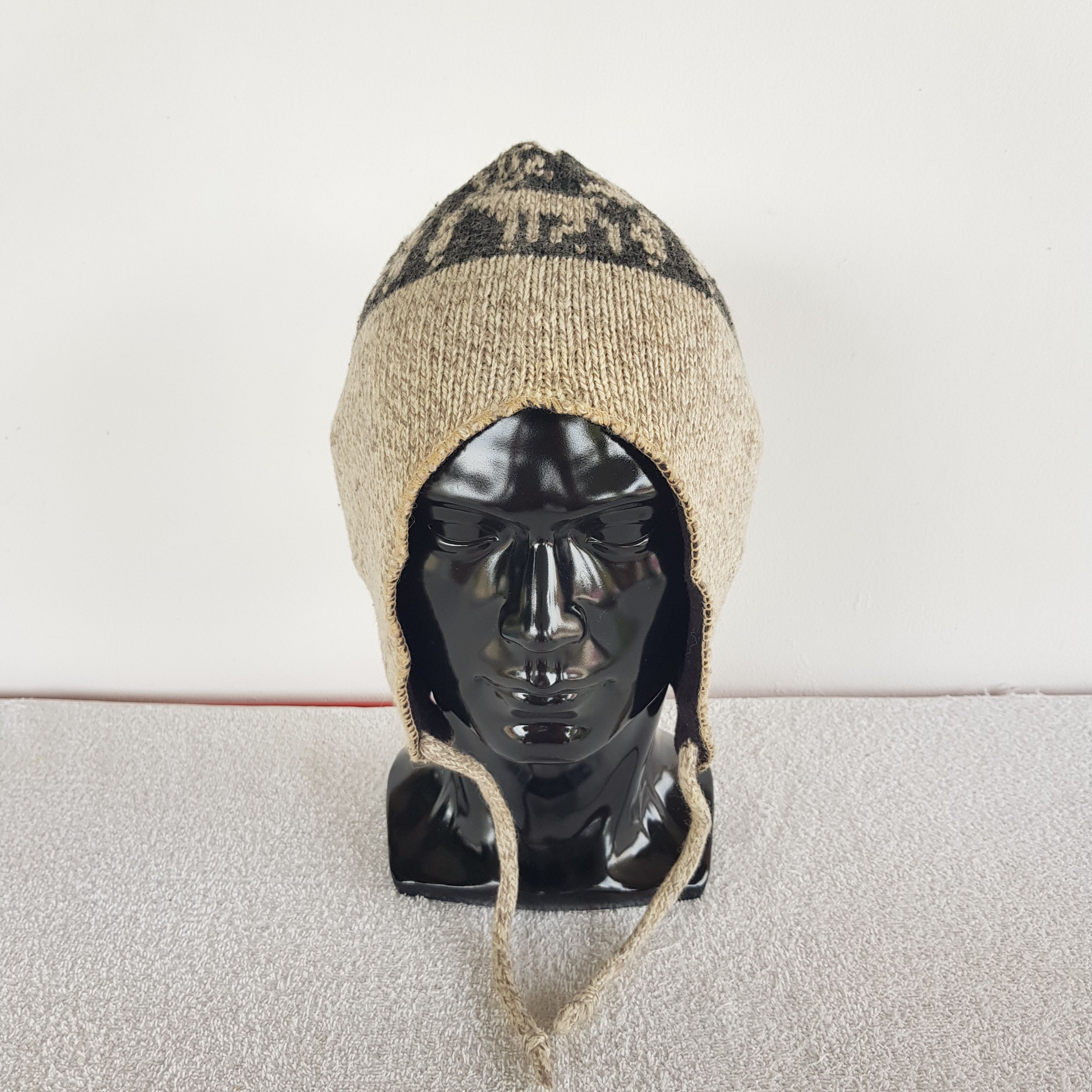 Japanese Brand × Vintage Knitted Earflap Beanie Snow Cap Unknown Japanese Hats Size ONE SIZE - 2 Thumbnail