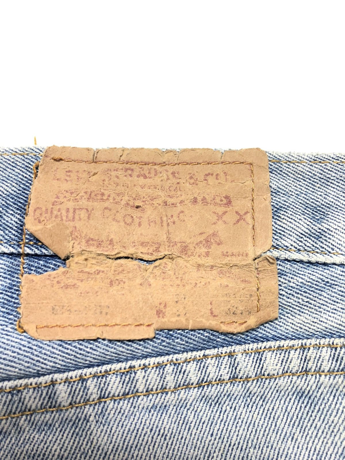 Levi's × Vintage VINTAGE 80s LEVIS BLUE WASH DISTRESSED DENIM Size US 28 / EU 44 - 5 Thumbnail