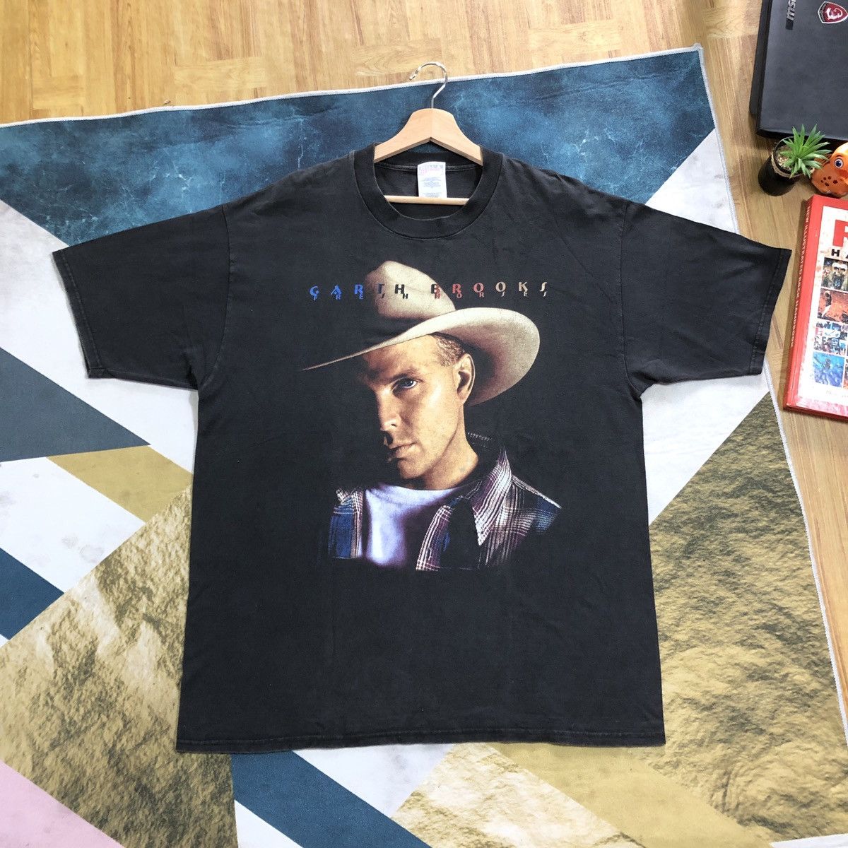 Band Tees × Hanes × Vintage Vintage Garth Brooks Fresh Horses Tour Tshirt Size US XL / EU 56 / 4 - 1 Thumbnail